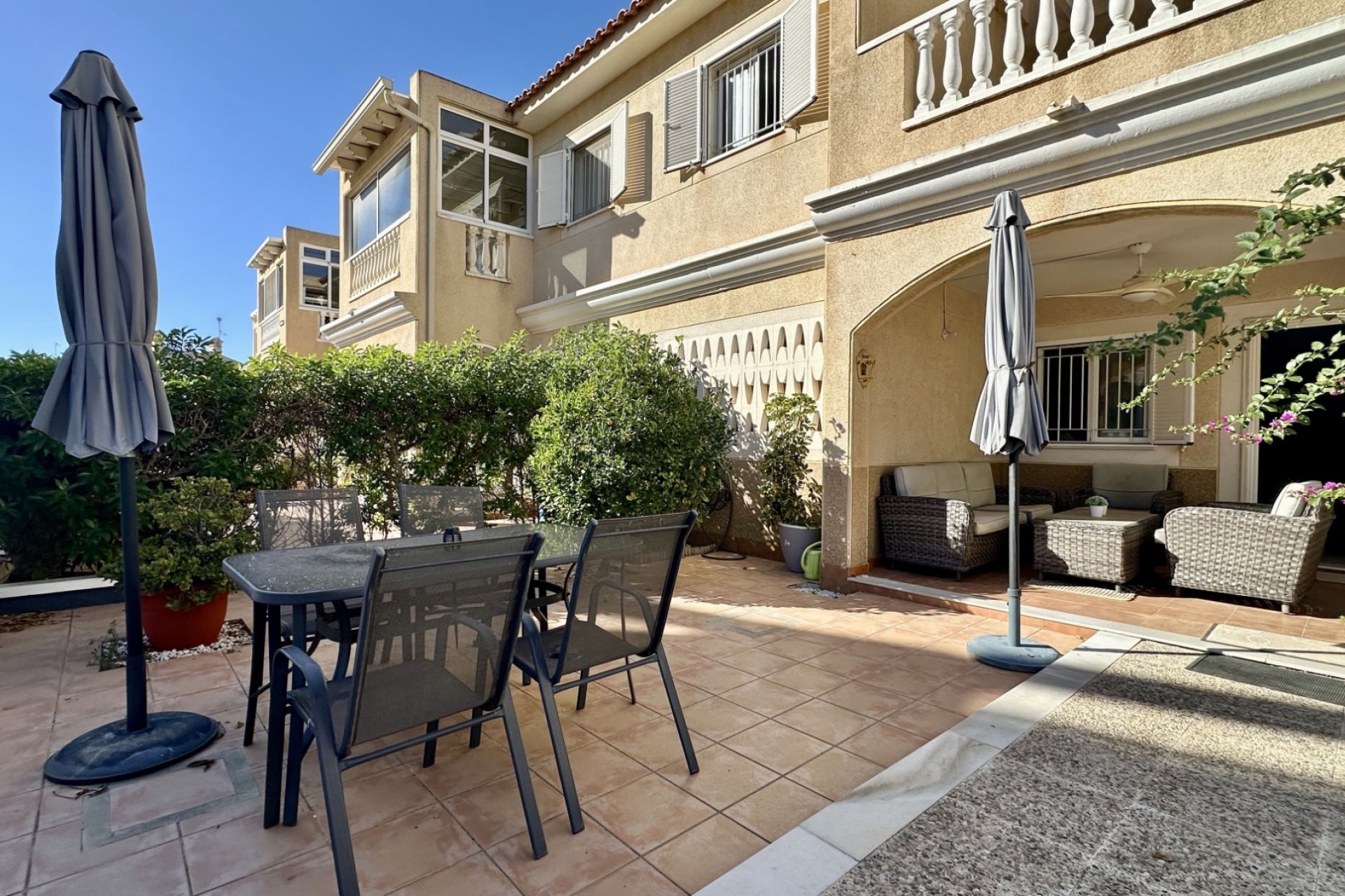 Resale - Apartment  -
Orihuela Costa - Playa Flamenca
