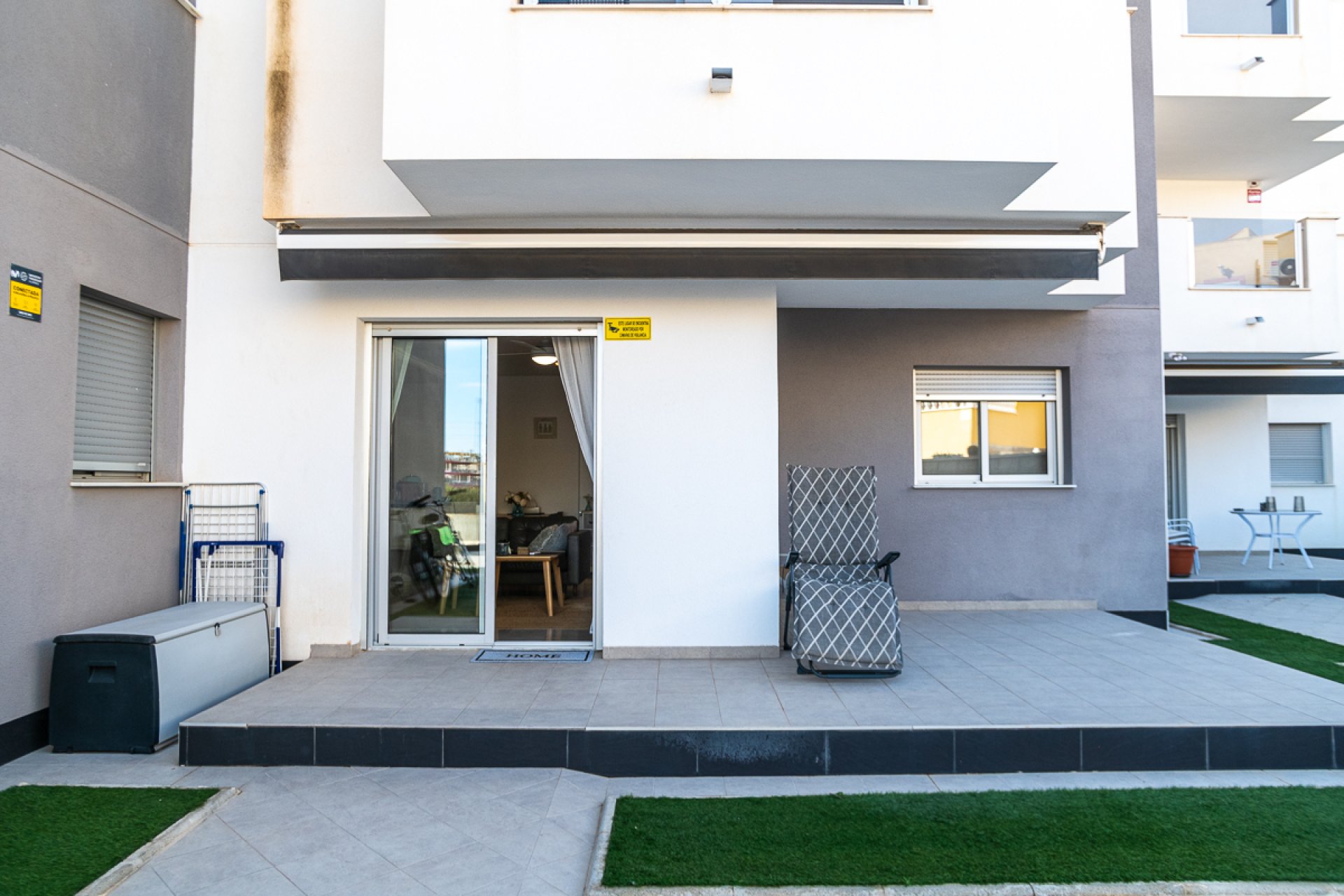 Resale - Apartment  -
Orihuela Costa - Villamartín