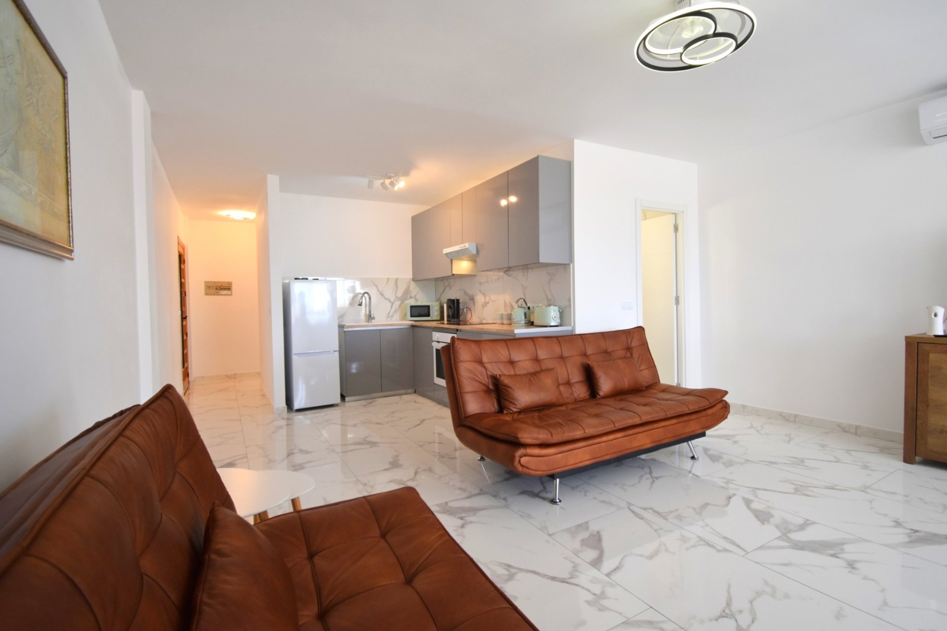 Resale - Apartment  -
Orihuela Costa - Villamartin