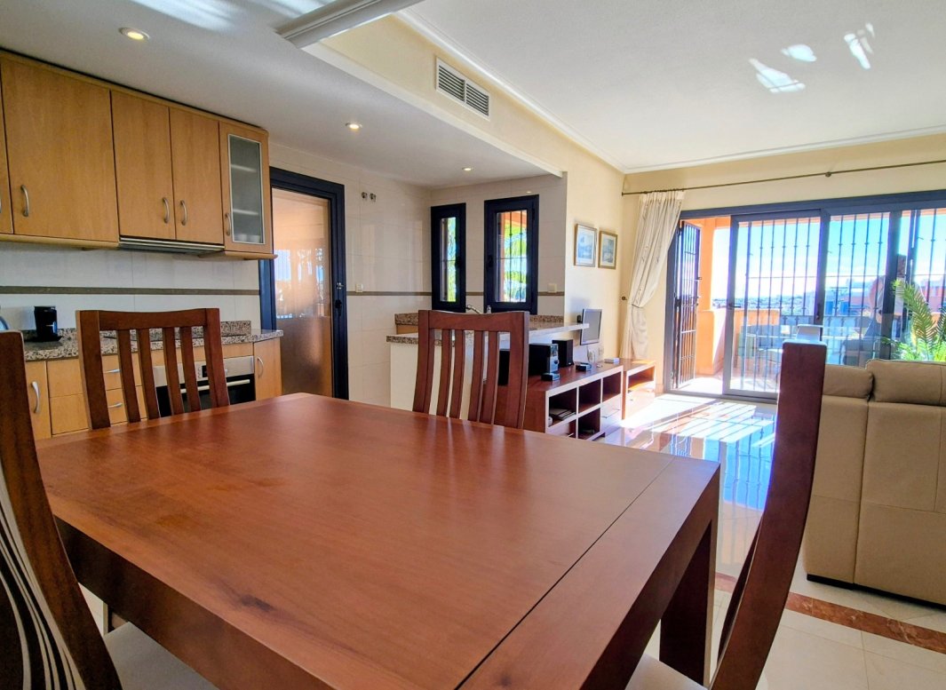 Resale - Apartment  -
Orihuela Costa - Villamartín