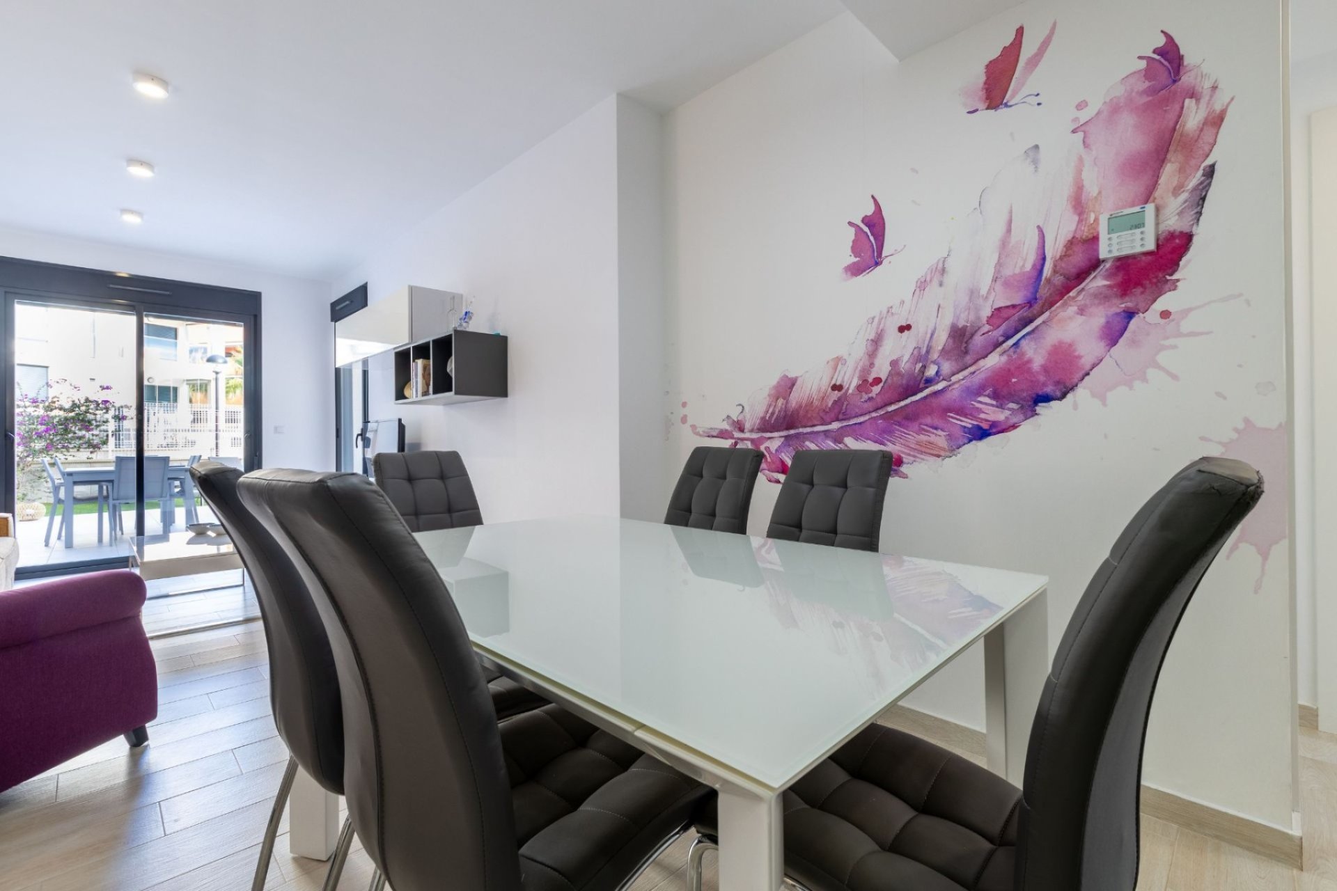 Resale - Apartment  -
Orihuela Costa - Villamartín