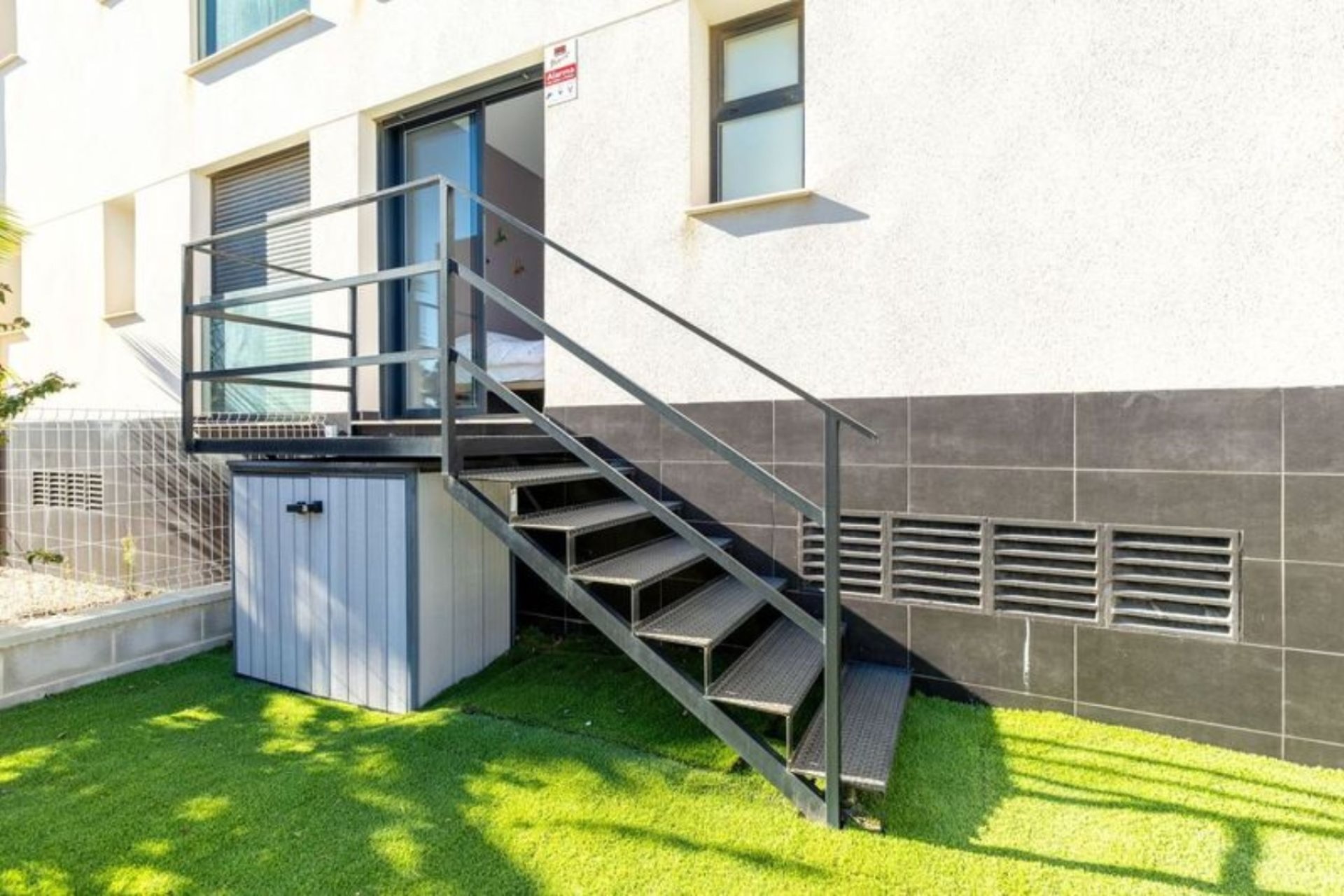 Resale - Apartment  -
Orihuela Costa - Villamartín