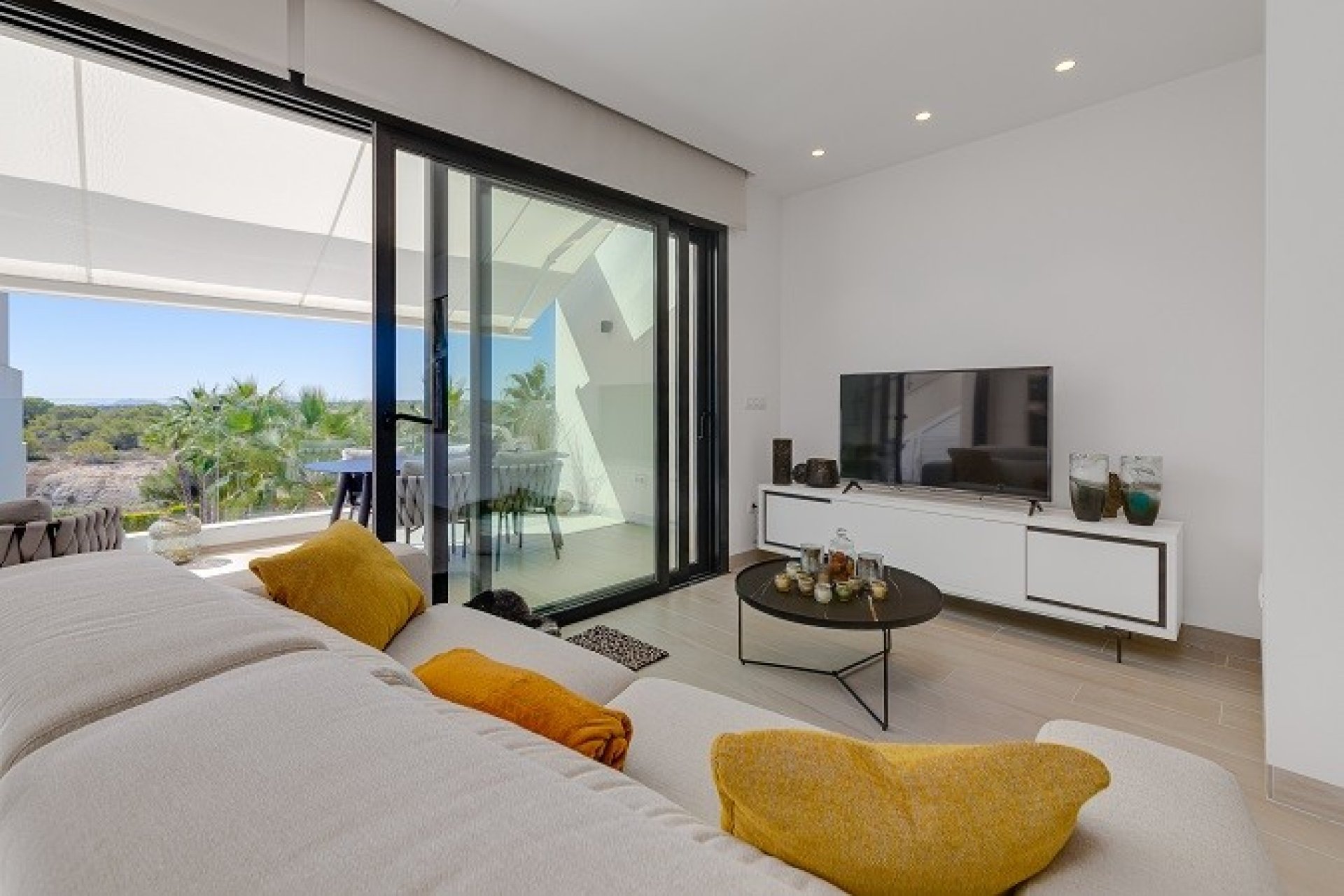 Resale - Apartment  -
Orihuela - Las Colinas golf