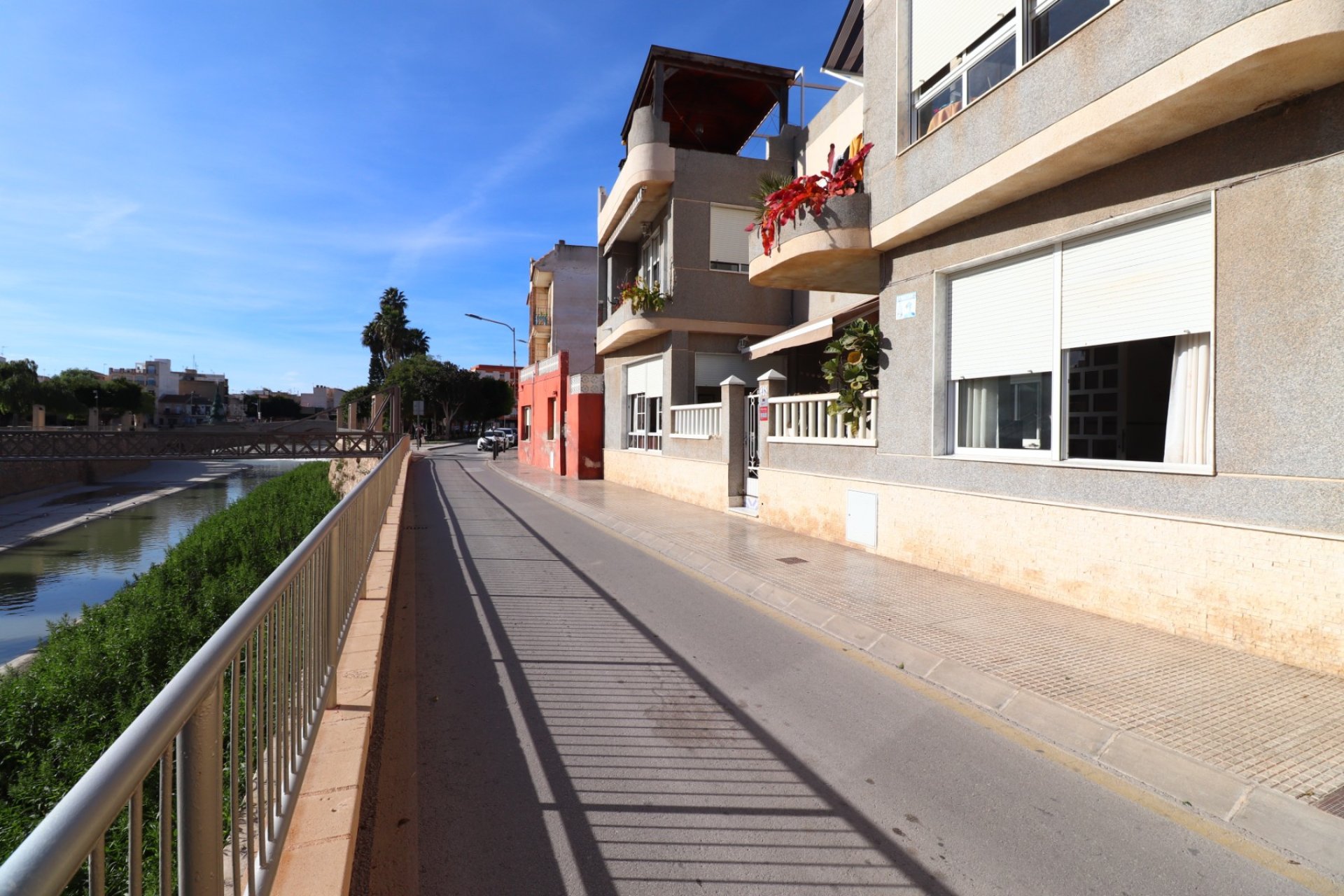 Resale - Apartment  -
Rojales - Rojales - Village