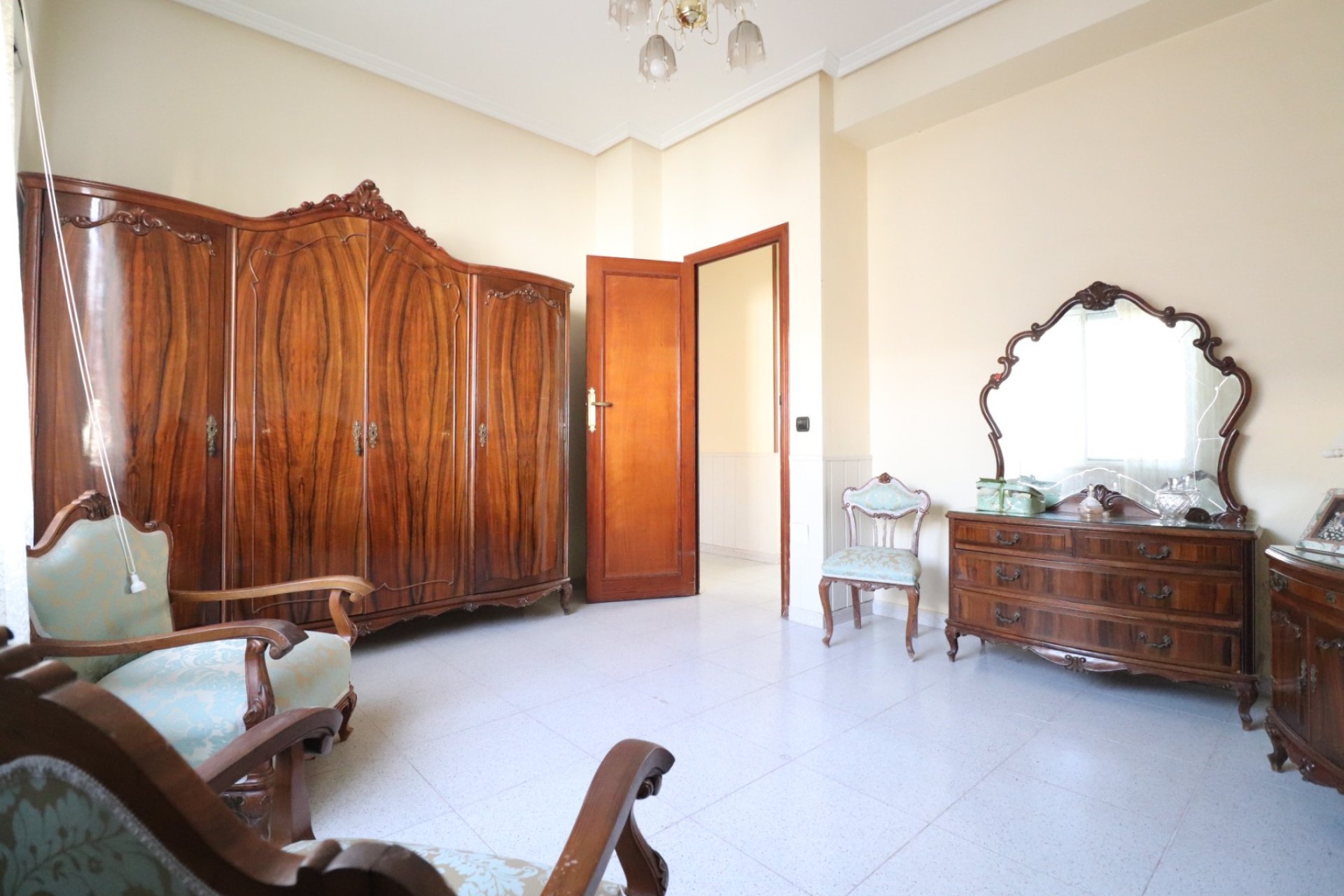 Resale - Apartment  -
Rojales - Rojales - Village