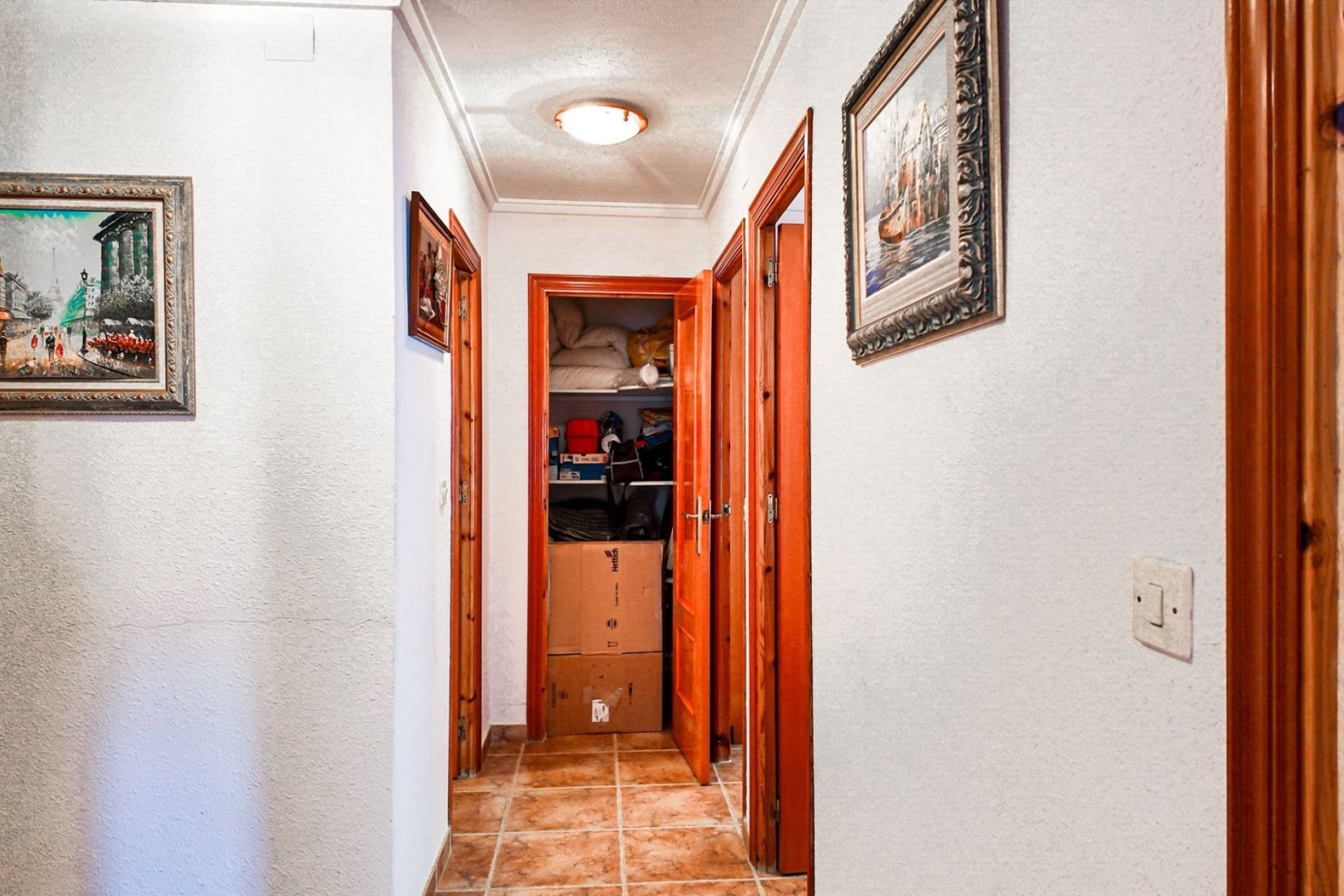 Resale - Apartment  -
Torrevieja - El Acequión - Los Náufragos