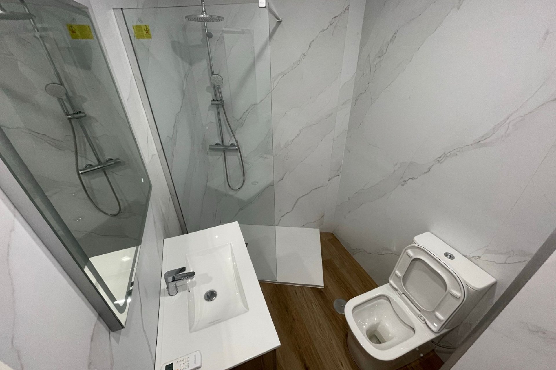 Resale - Apartment  -
Torrevieja - La Mata