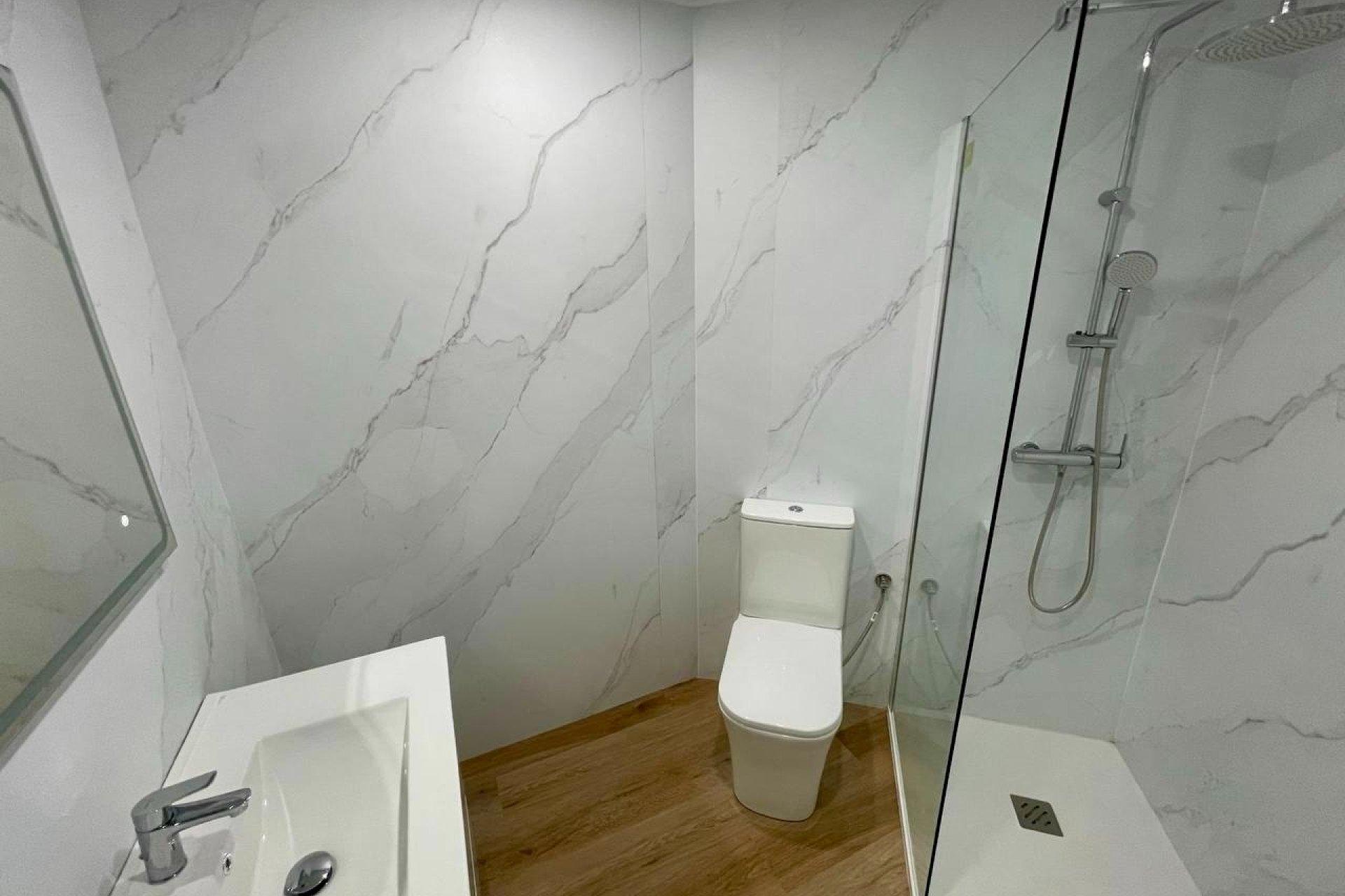 Resale - Apartment  -
Torrevieja - La Mata