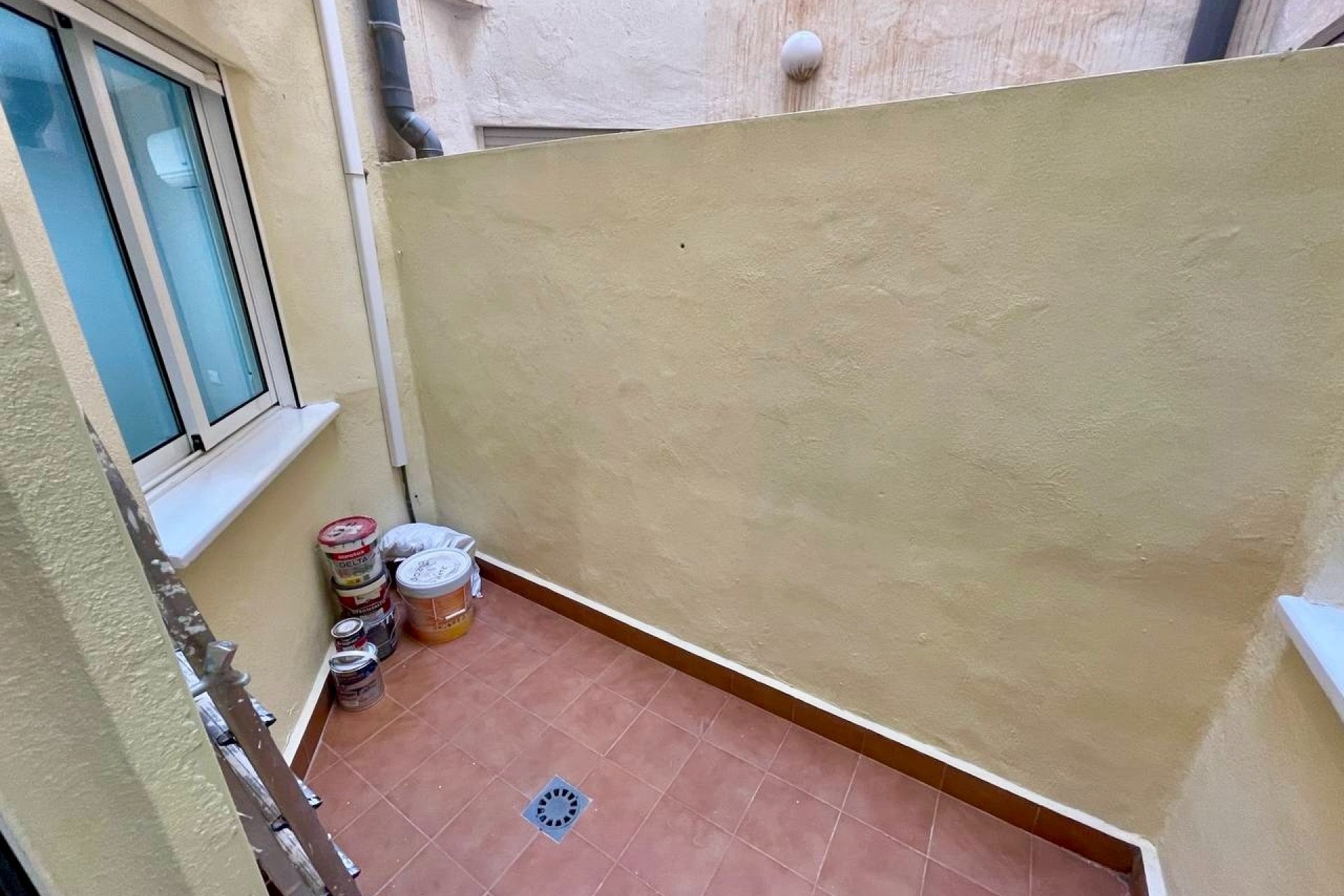 Resale - Apartment  -
Torrevieja - La Mata