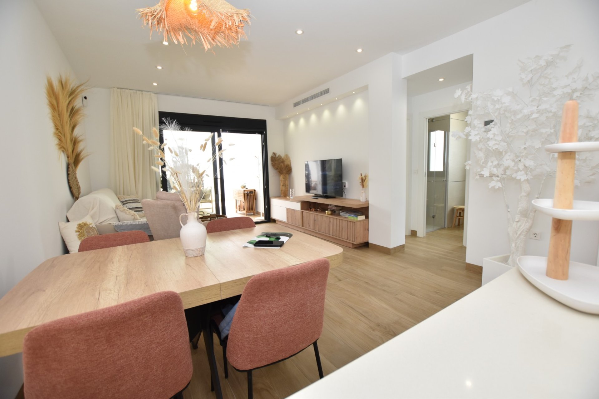 Resale - Apartment  -
Torrevieja - Los Balcones