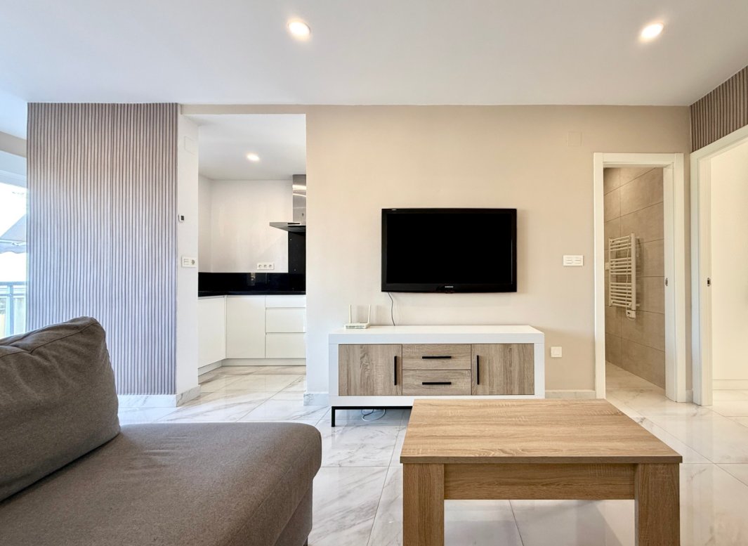 Resale - Apartment  -
Torrevieja - Los Balcones