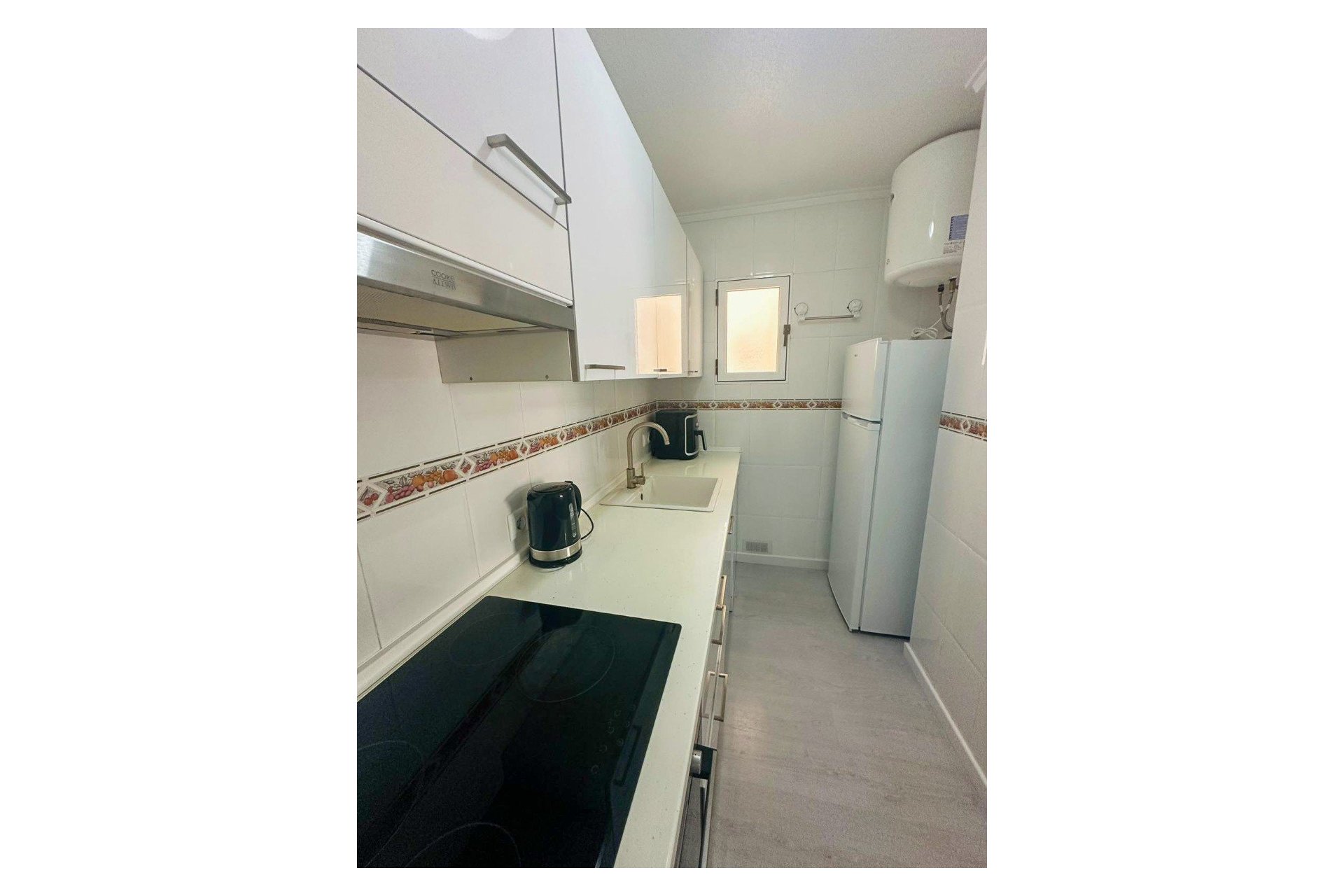 Resale - Apartment  -
Torrevieja - Parque de las Naciones