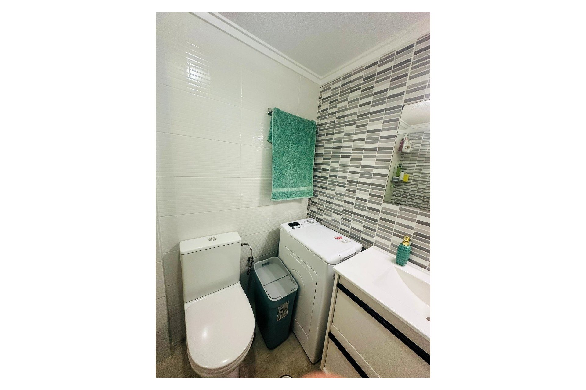 Resale - Apartment  -
Torrevieja - Parque de las Naciones