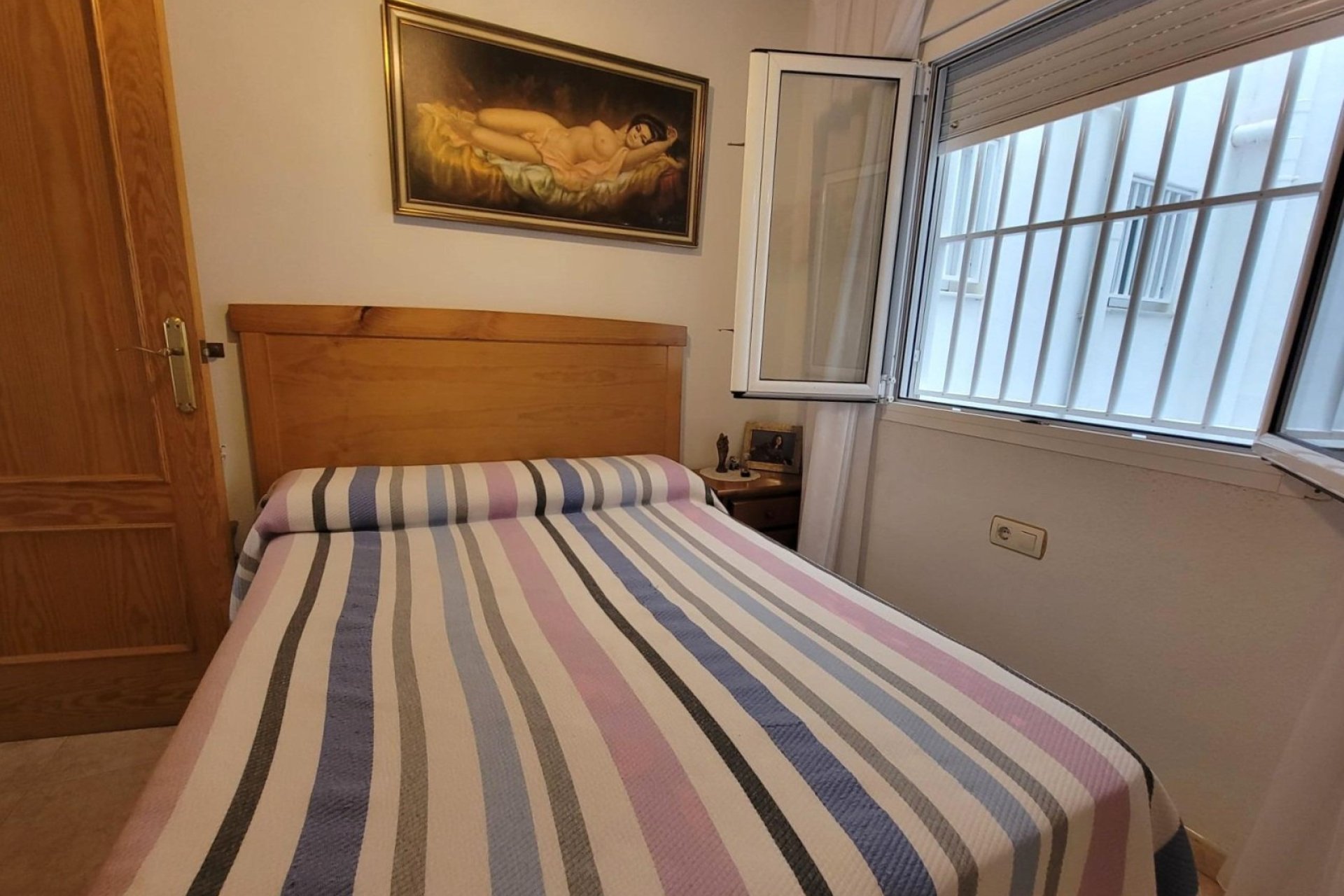 Resale - Apartment  -
Torrevieja - Parque de las Naciones