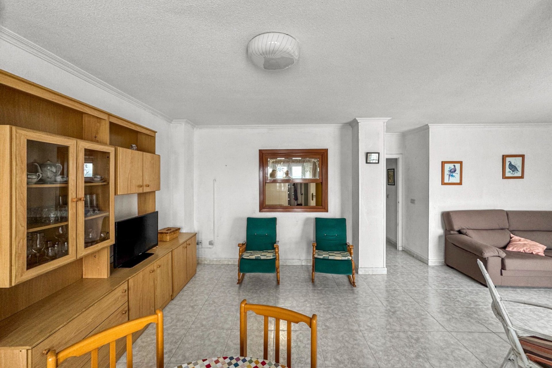 Resale - Apartment  -
Torrevieja - Playa de los Locos