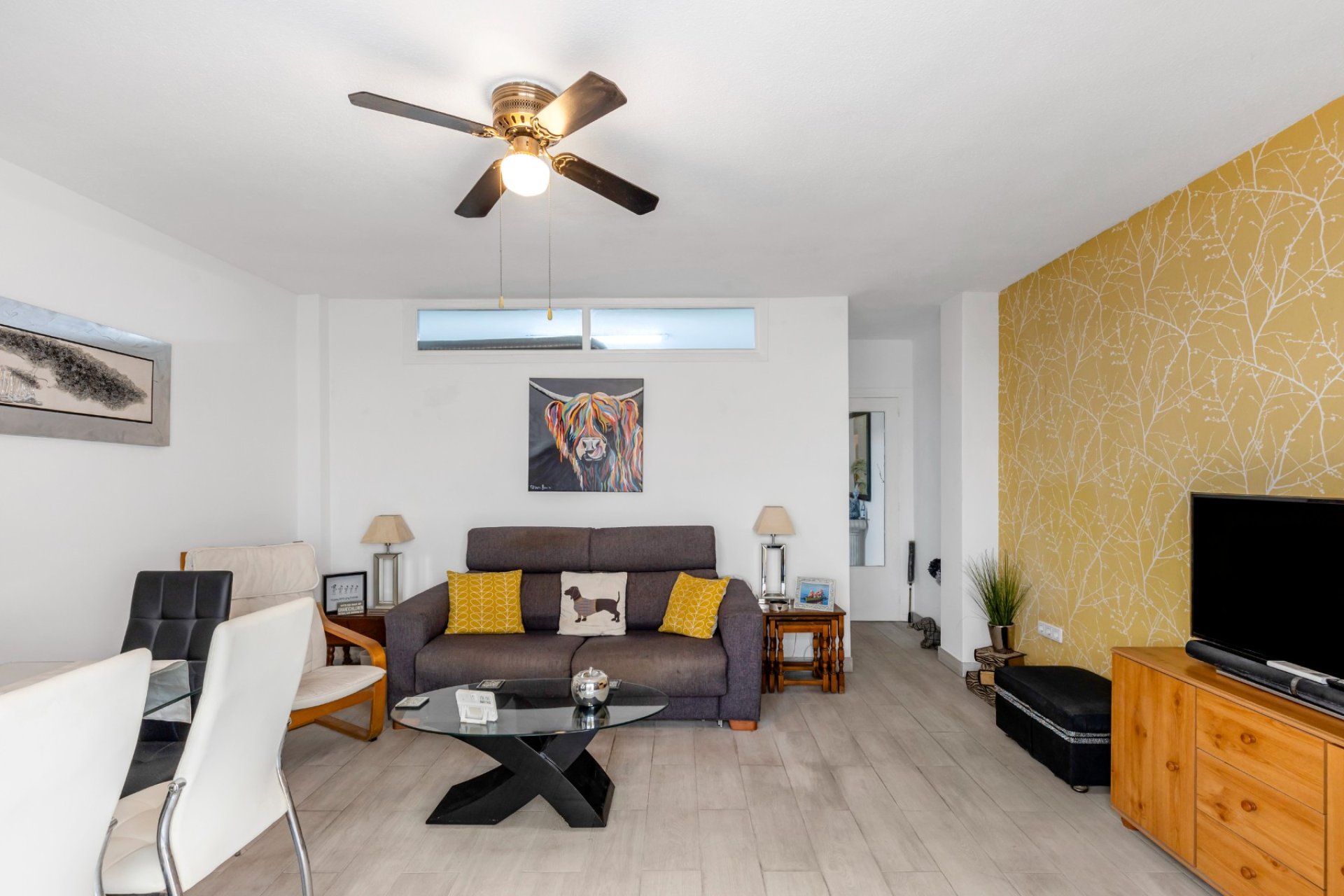 Resale - Apartment  -
Torrevieja - Playa del Cura