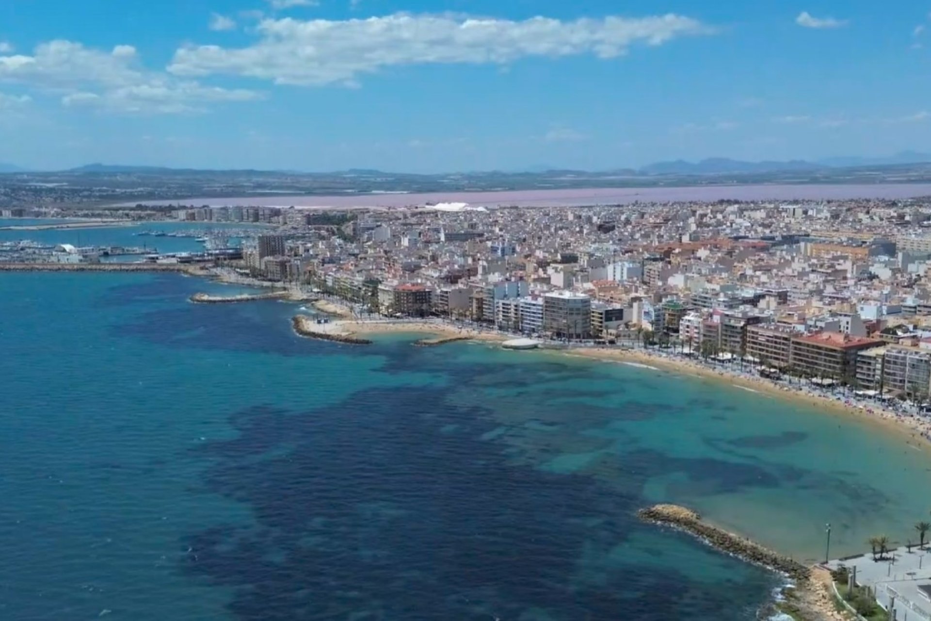 Resale - Apartment  -
Torrevieja - Playa del Cura