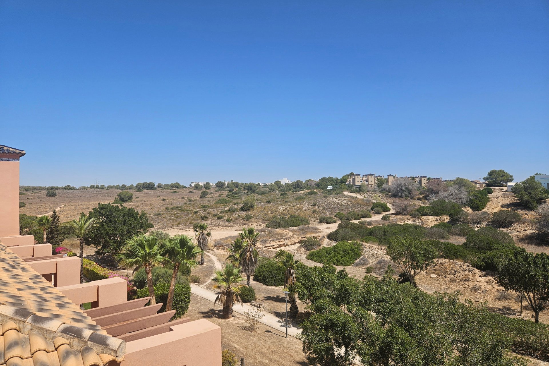 Resale - Apartment  -
Villamartín - PAU 8