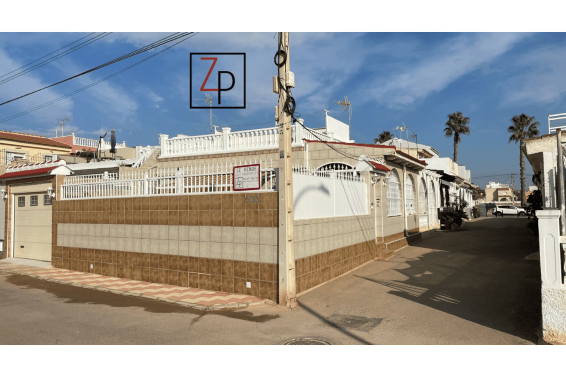 Resale - Bungalow -
Los Alcazares