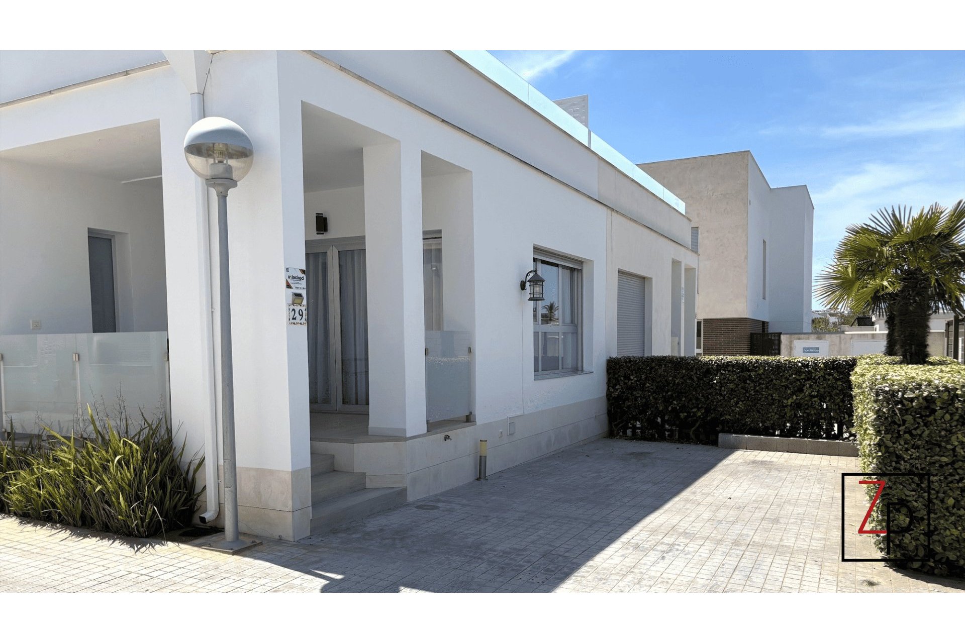 Resale - Bungalow -
Orihuela Costa - Villamartín