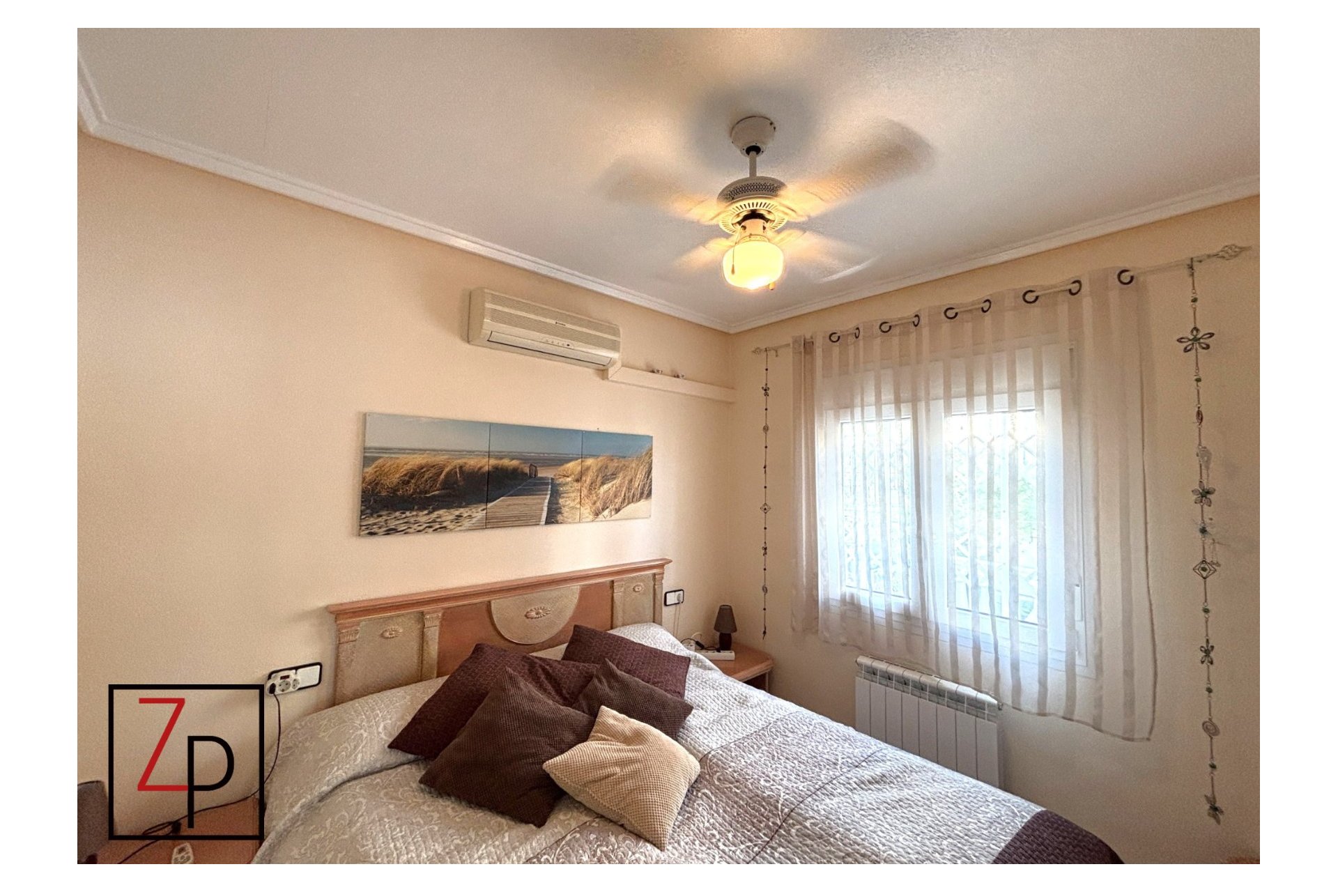 Resale - Bungalow -
Torrevieja - Los Balcones - Los Altos del Edén