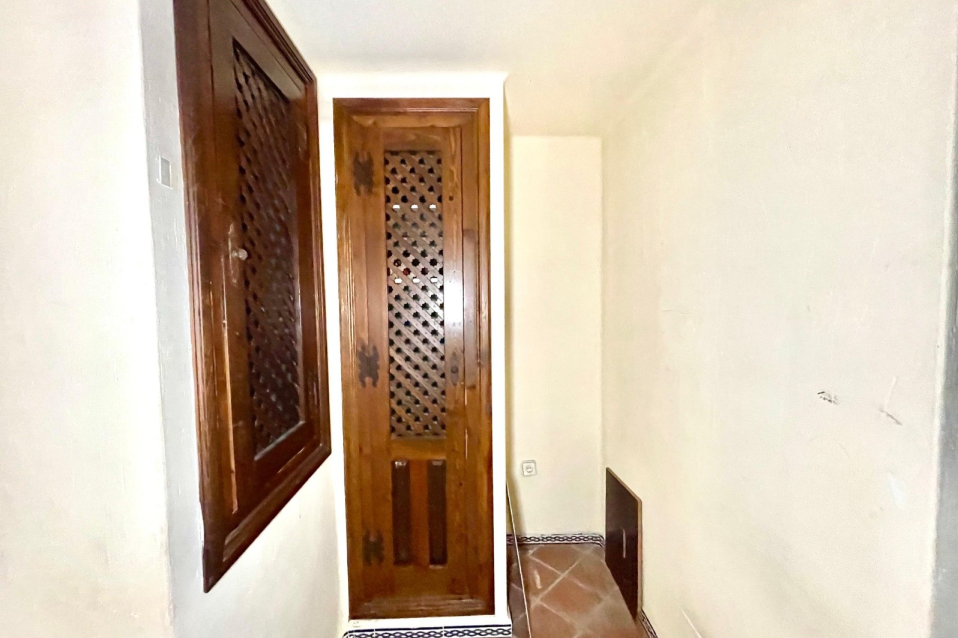 Resale - Commercial -
Torrevieja - Playa Los Locos