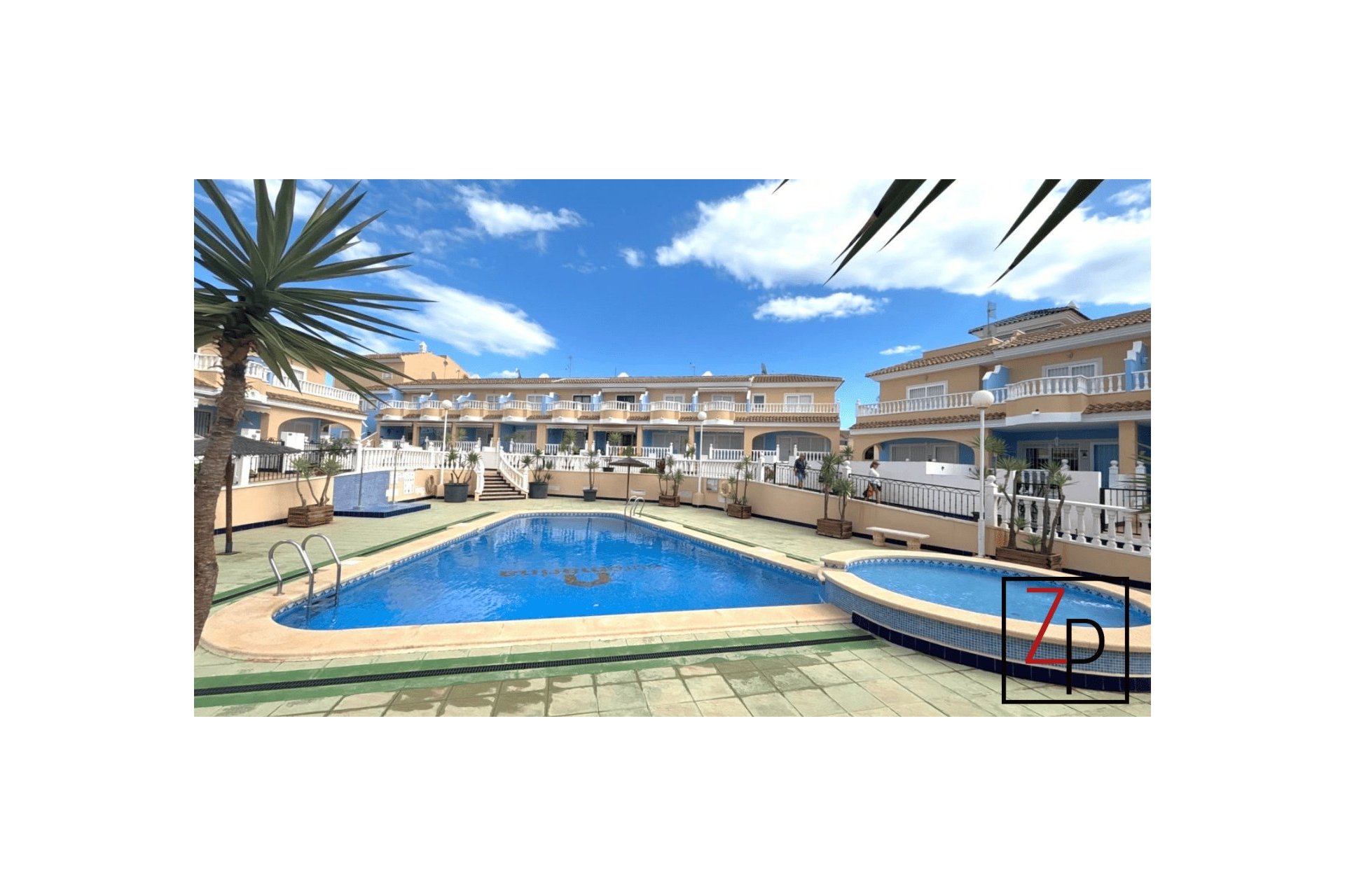 Resale - Duplex -
Ciudad Quesada - Doña Pepa