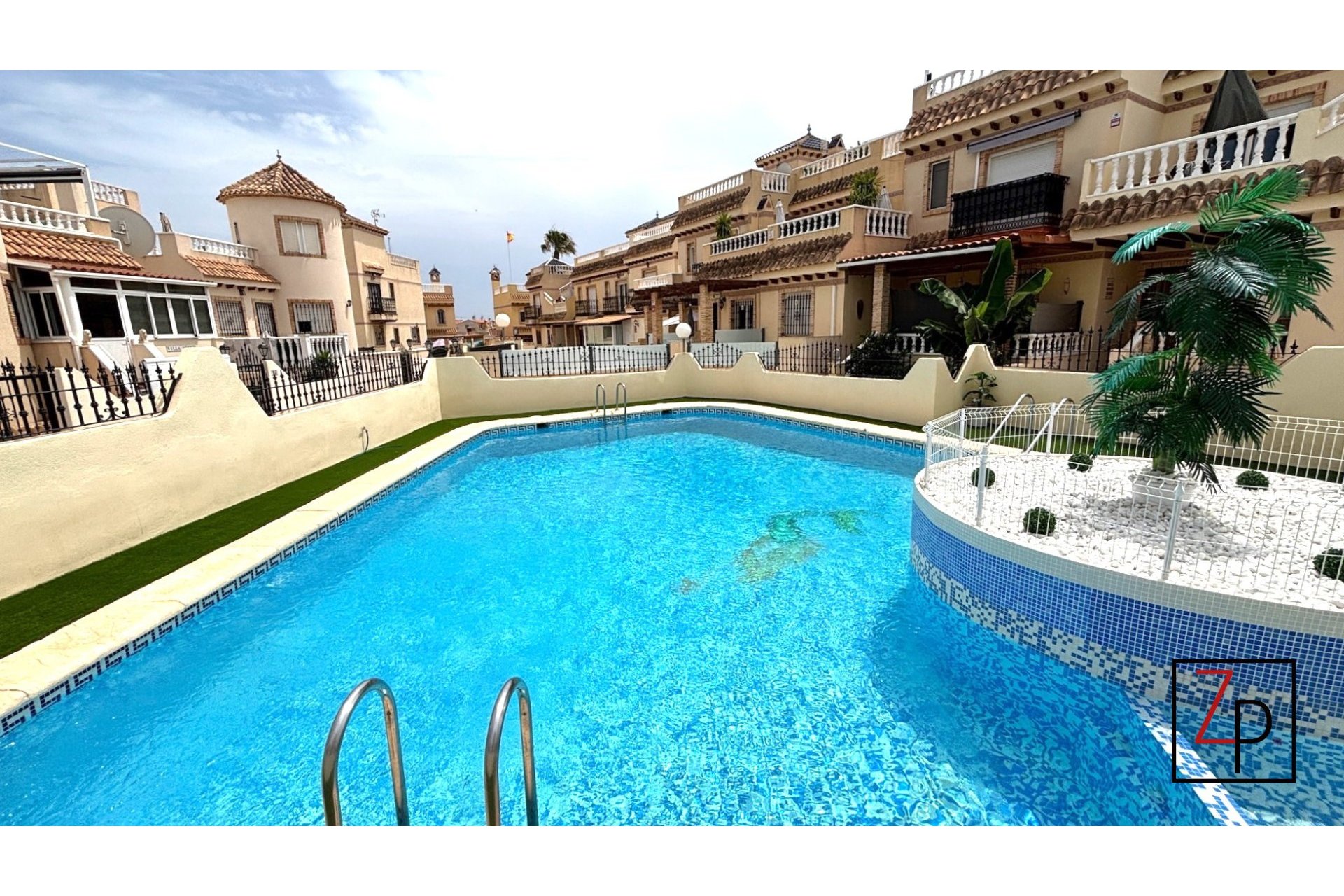 Resale - Duplex -
Orihuela Costa