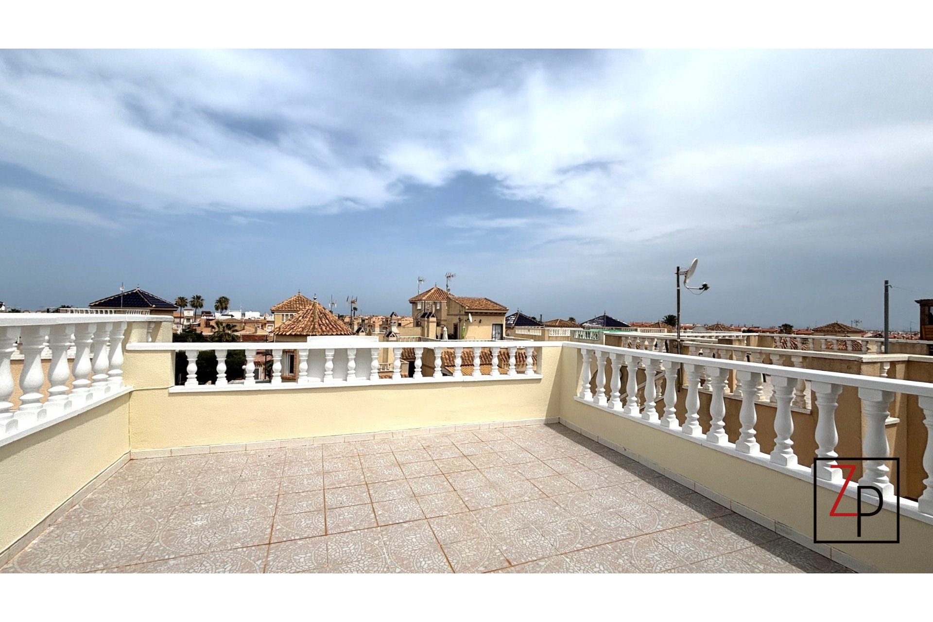 Resale - Duplex -
Orihuela Costa