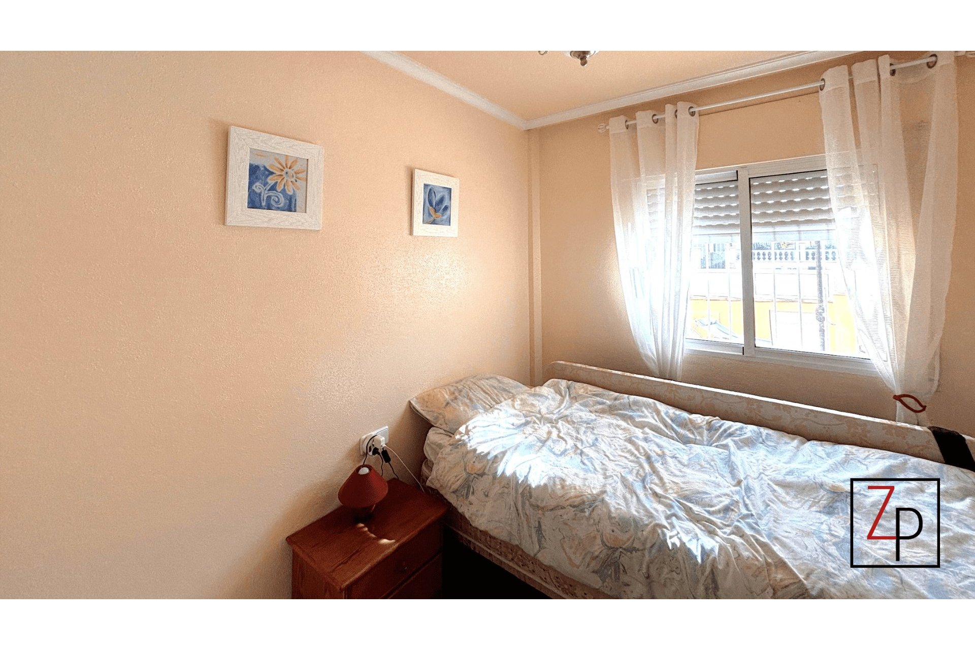 Resale - Quad House -
Villamartín - PAU 8