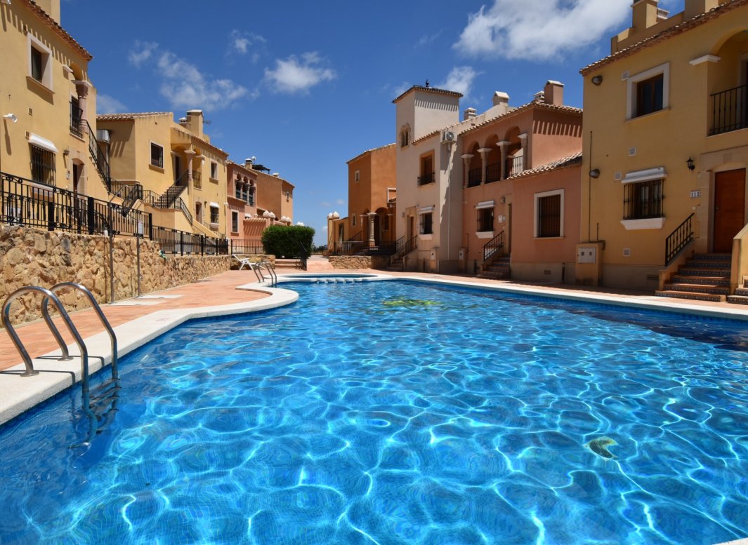 Resale - Townhouse -
3409 - La finca Golf