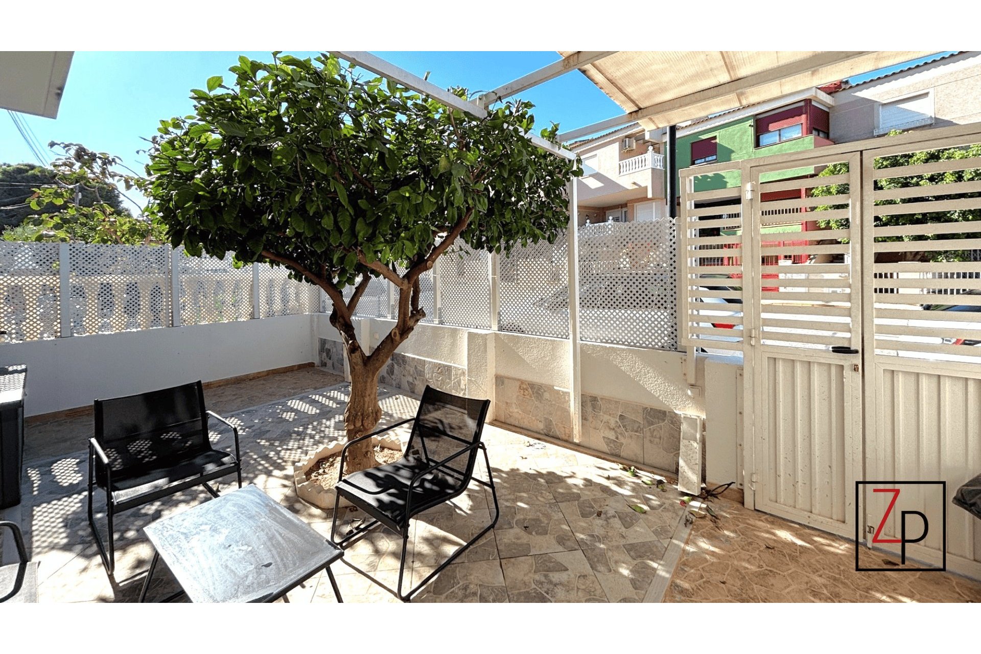 Resale - Townhouse -
Algorfa - Pueblo