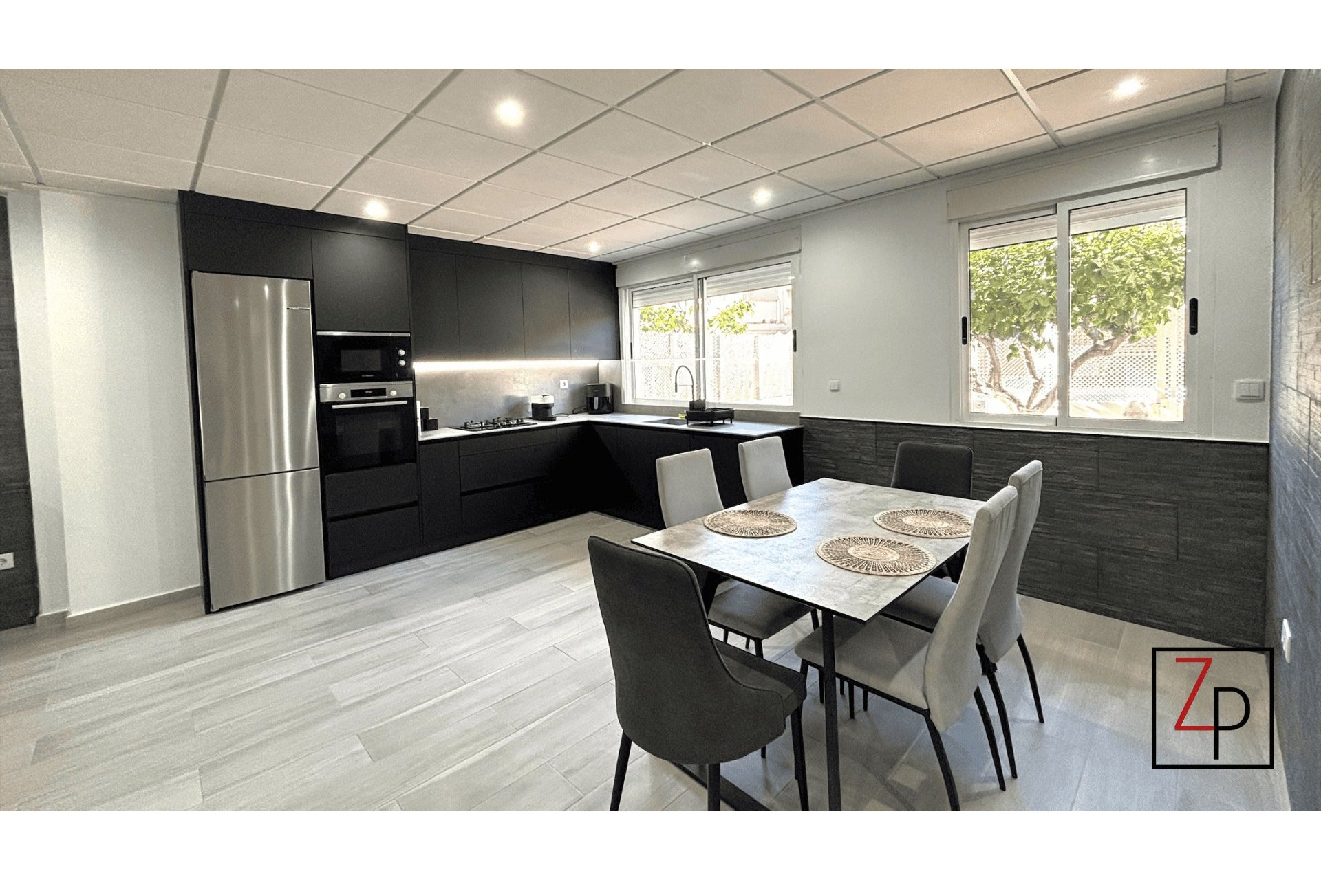 Resale - Townhouse -
Algorfa - Pueblo