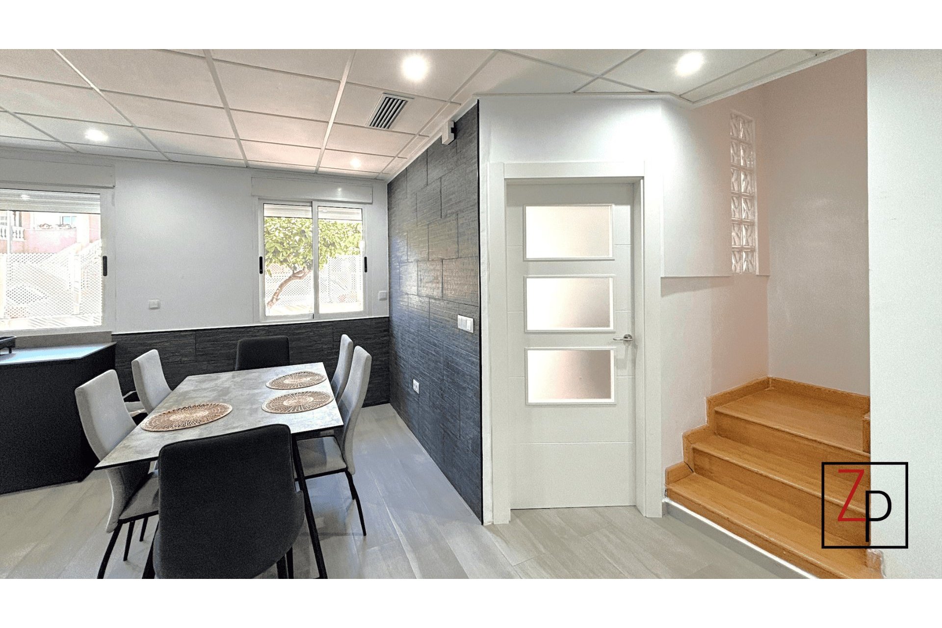 Resale - Townhouse -
Algorfa - Pueblo