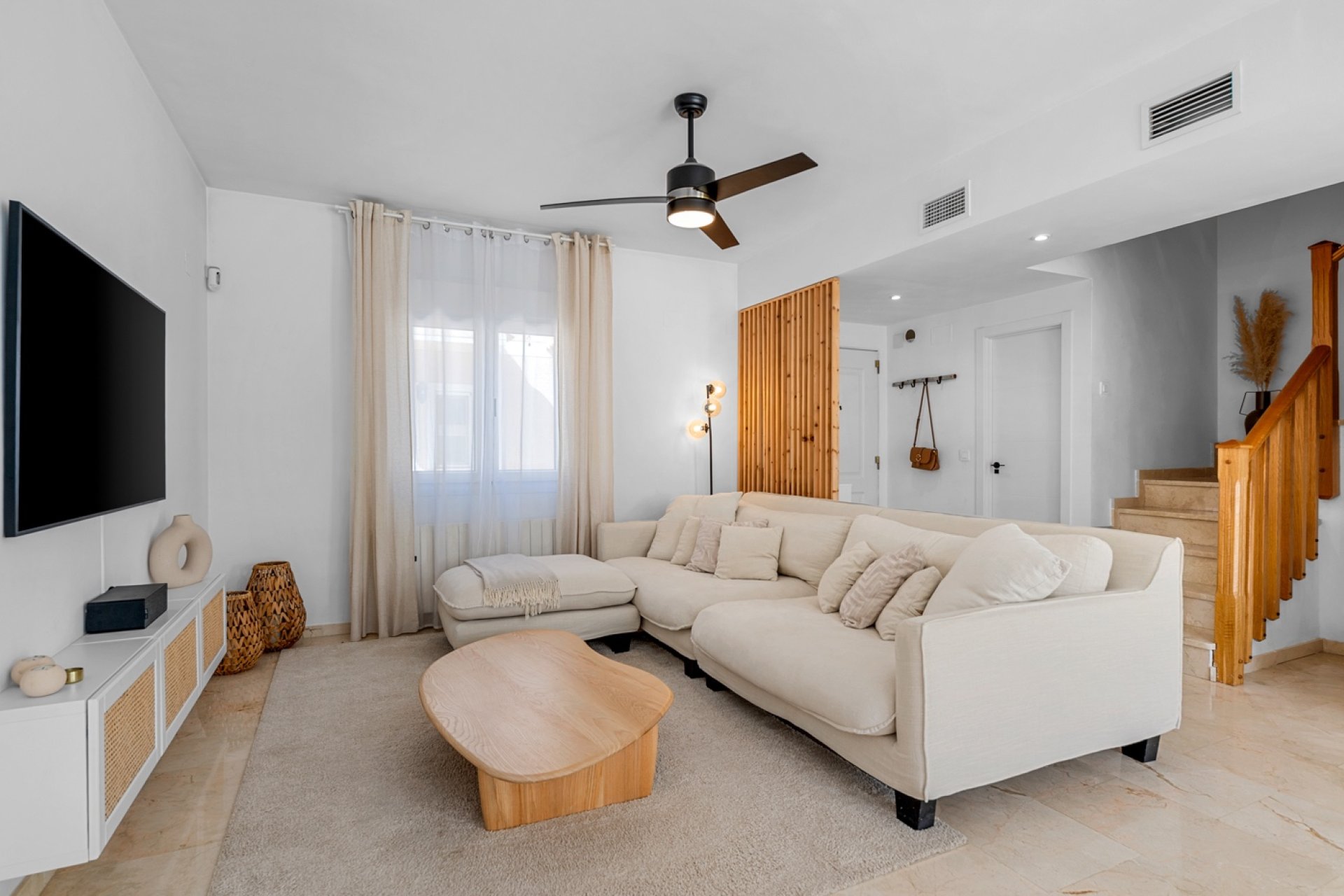 Resale - Townhouse -
Alicante - Playa San Juan