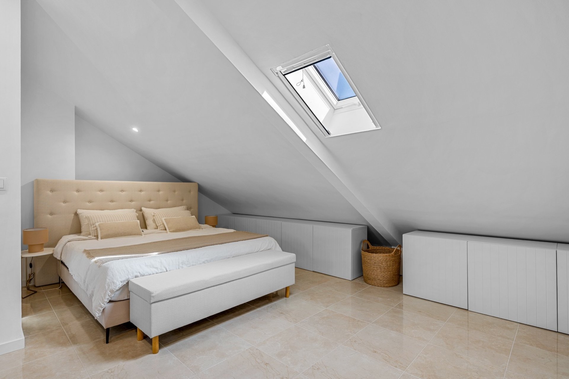 Resale - Townhouse -
Alicante - Playa San Juan