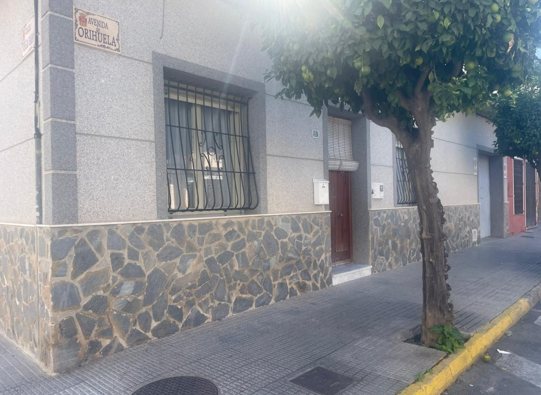 Resale - Townhouse -
Almoradí