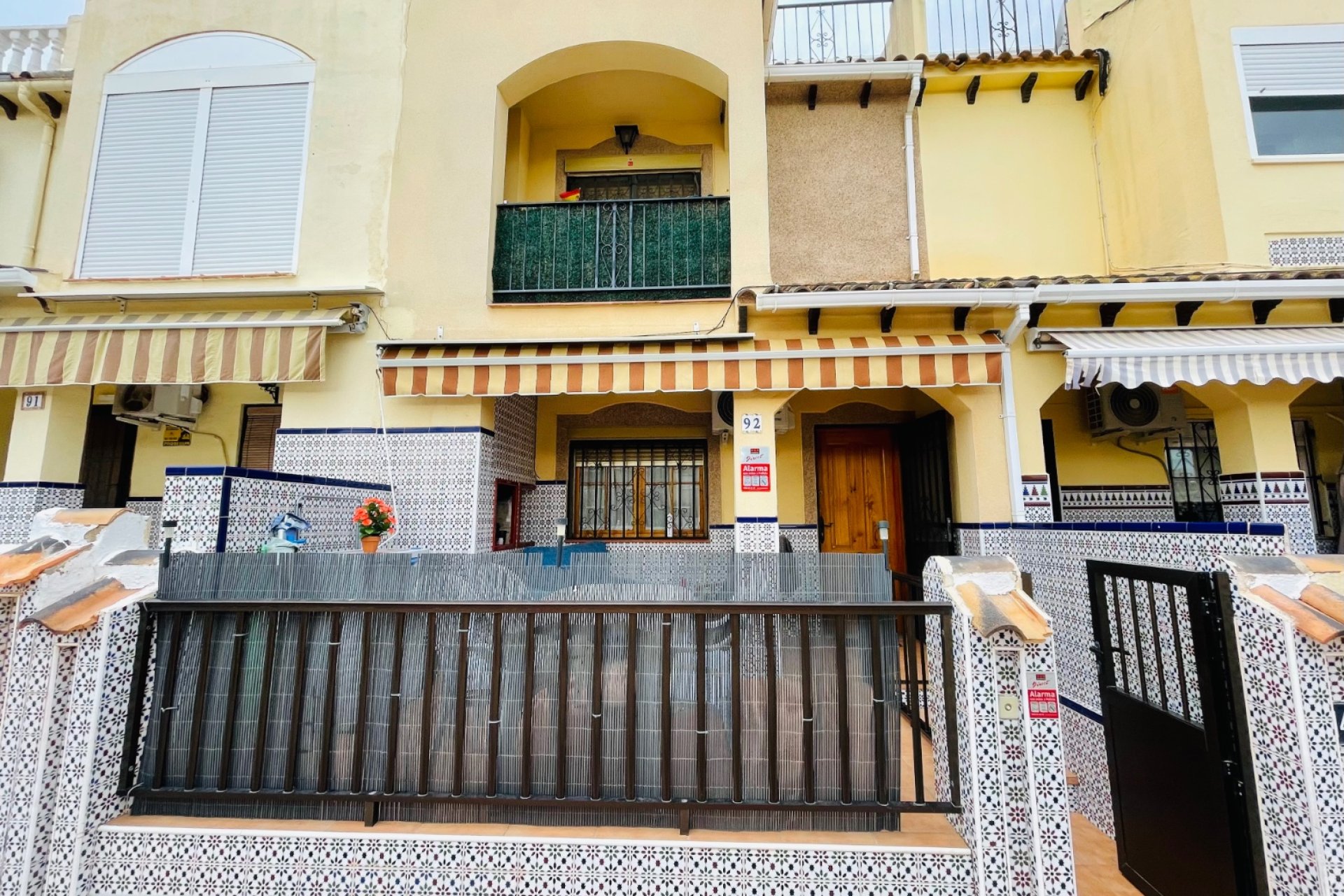 Resale - Townhouse -
Guardamar del Segura - El Moncayo