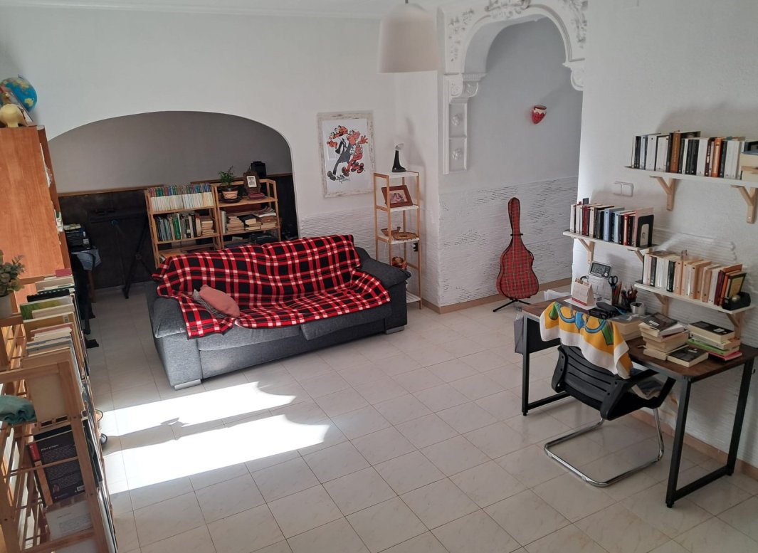 Resale - Townhouse -
Jacarilla