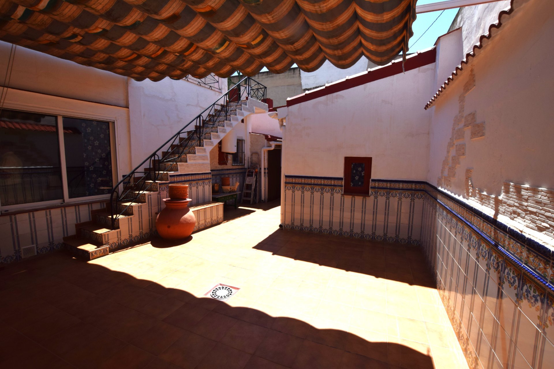 Resale - Townhouse -
Jacarilla