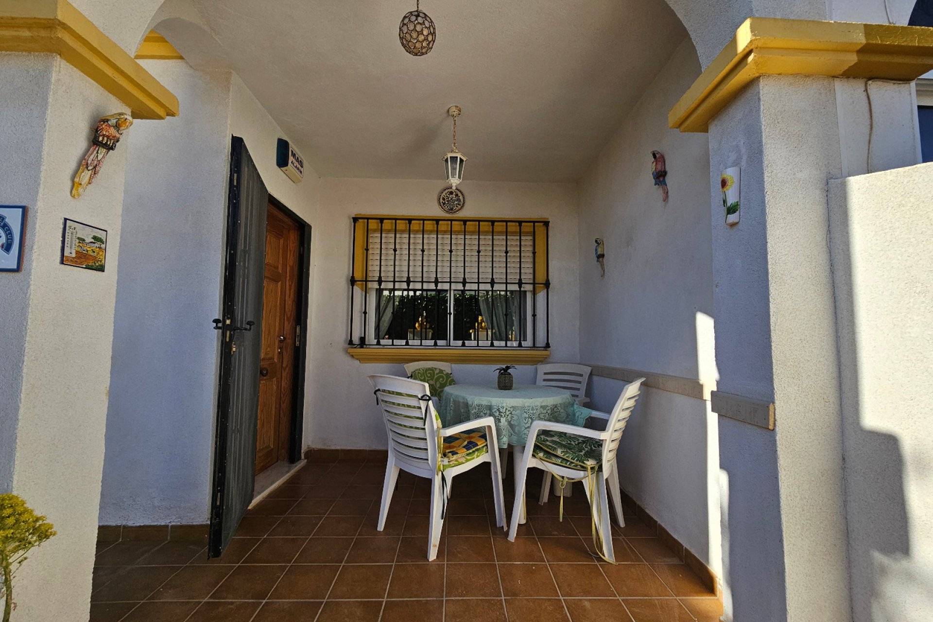 Resale - Townhouse -
Los Altos - Laderas Del Sol