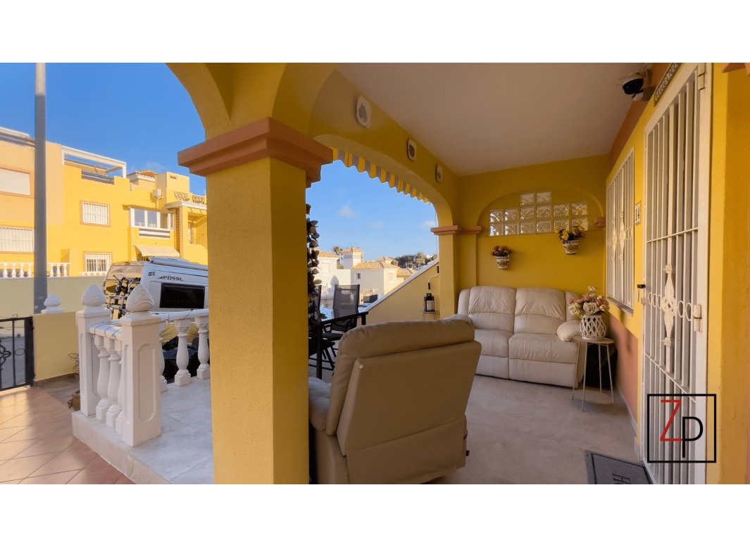 Resale - Townhouse -
Orihuela Costa - El Galan