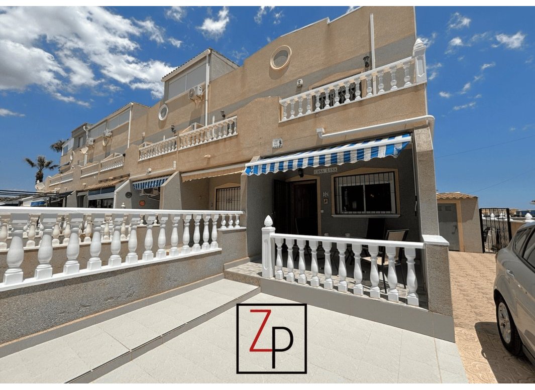 Resale - Townhouse -
Orihuela Costa - La Florida