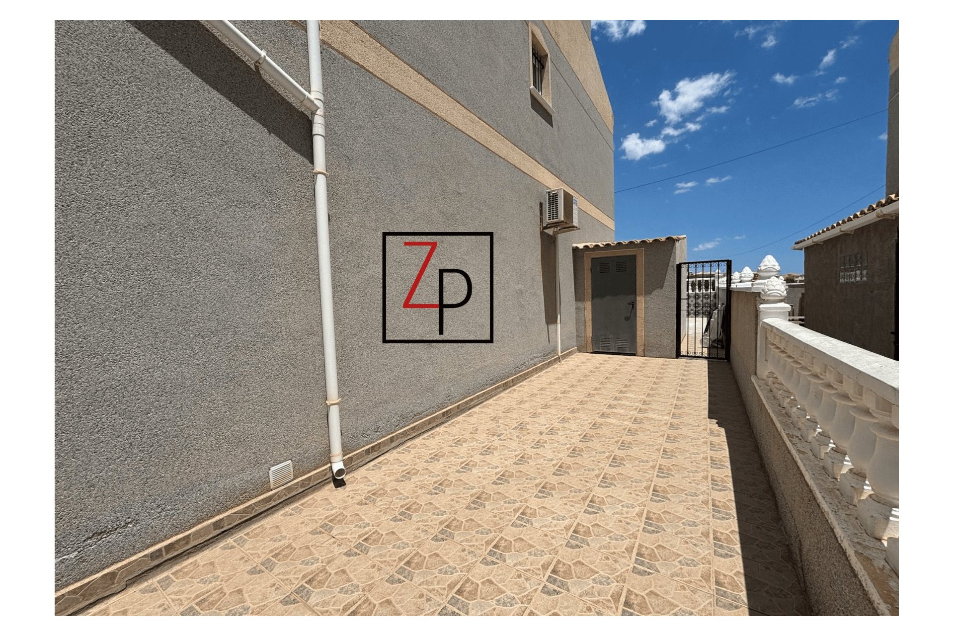 Resale - Townhouse -
Orihuela Costa - La Florida