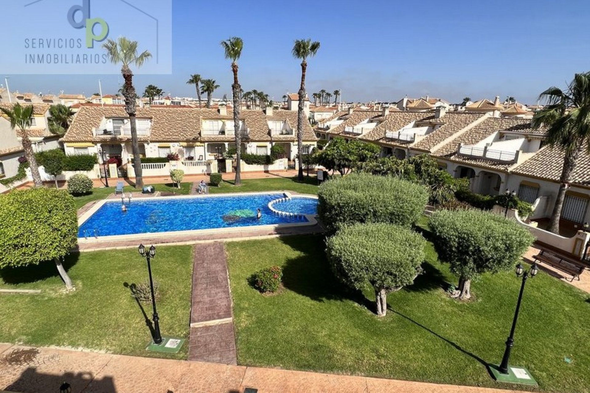 Resale - Townhouse -
Orihuela Costa - La Regia