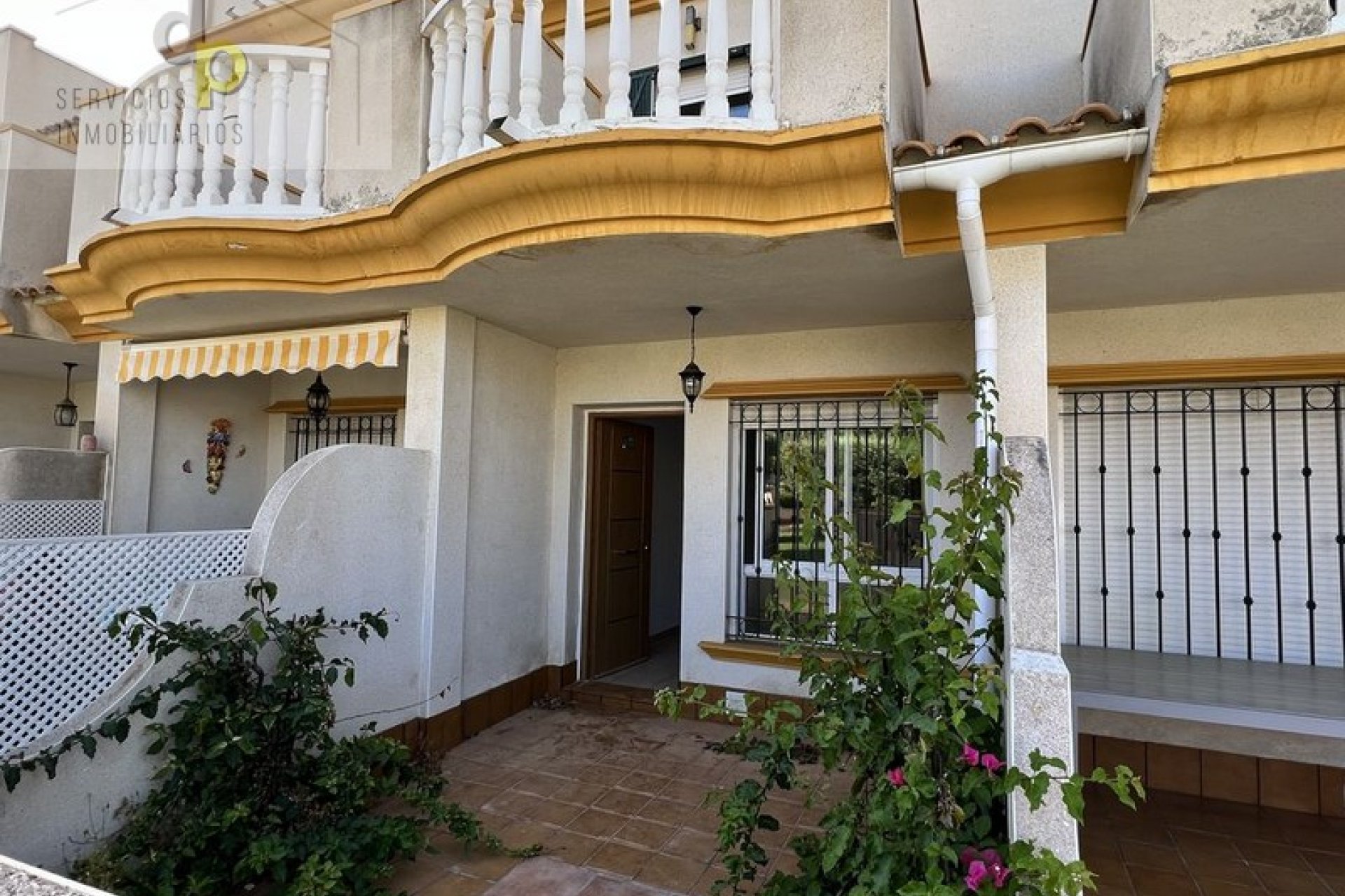 Resale - Townhouse -
Orihuela Costa - La Regia