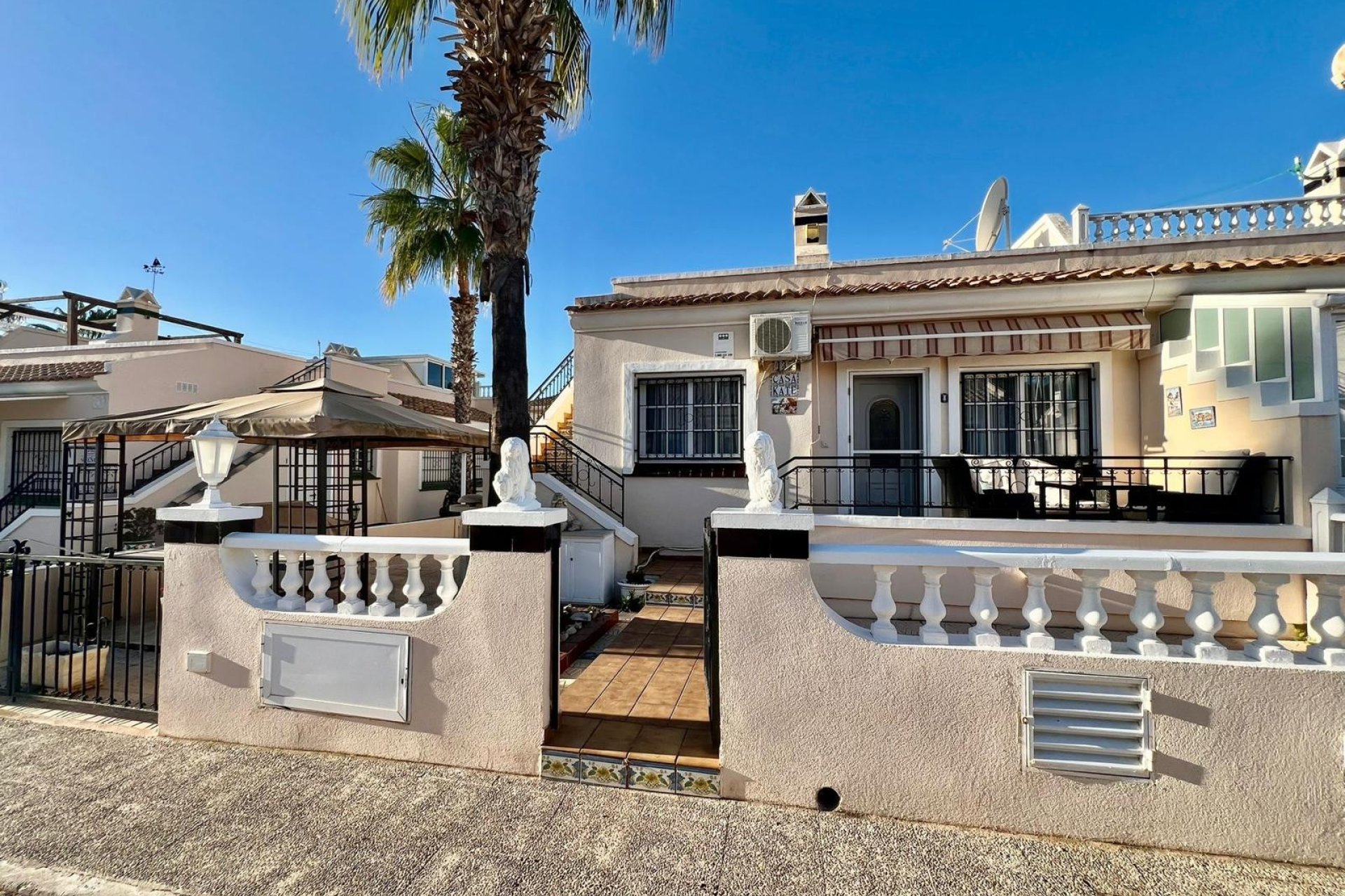 Resale - Townhouse -
Orihuela Costa - La Zenia