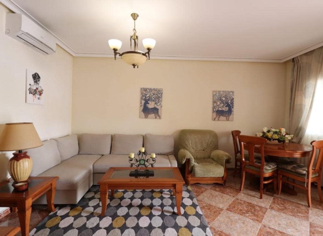 Resale - Townhouse -
Orihuela Costa - Los Altos