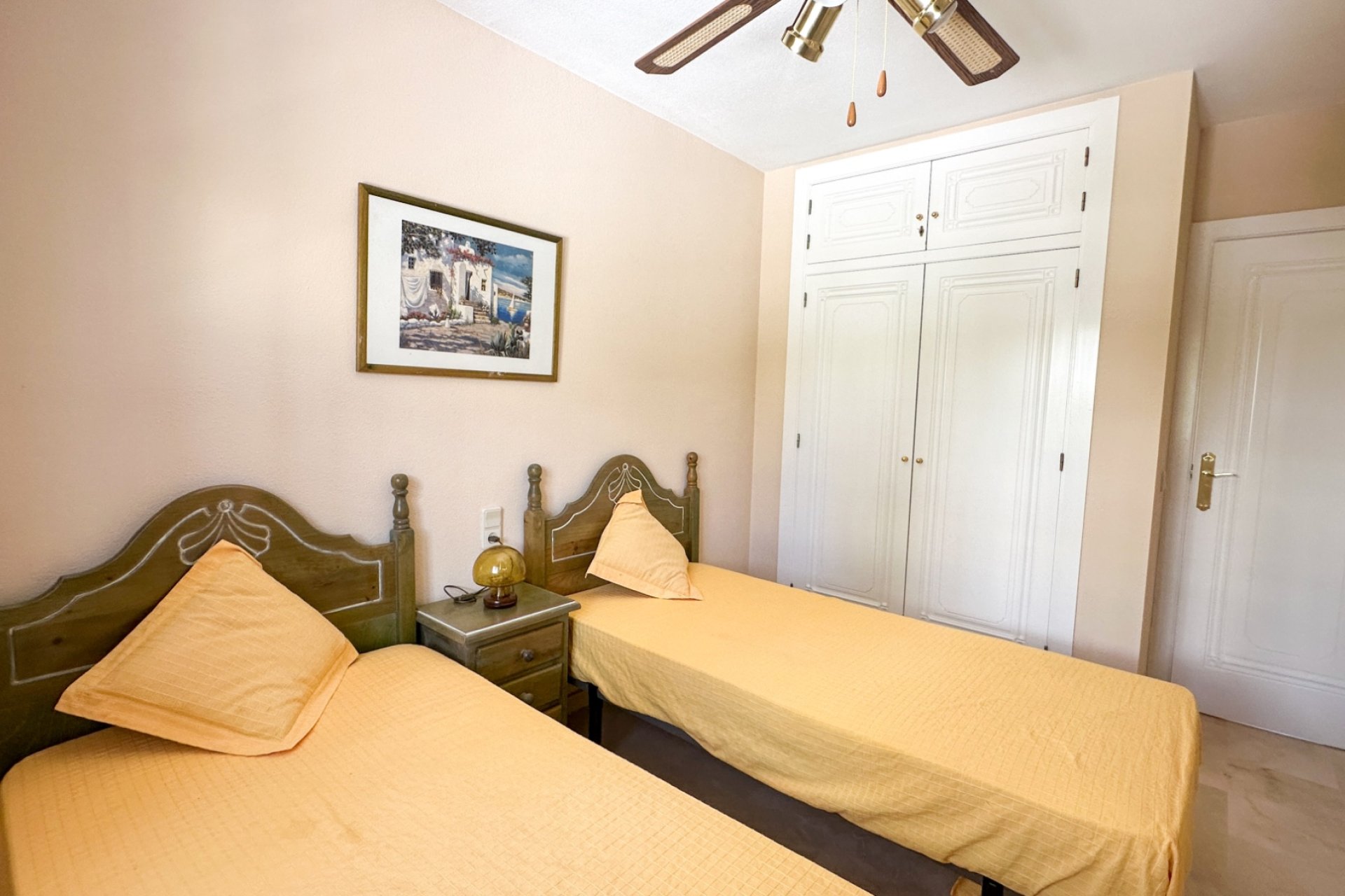 Resale - Townhouse -
Orihuela Costa - Los Dolses