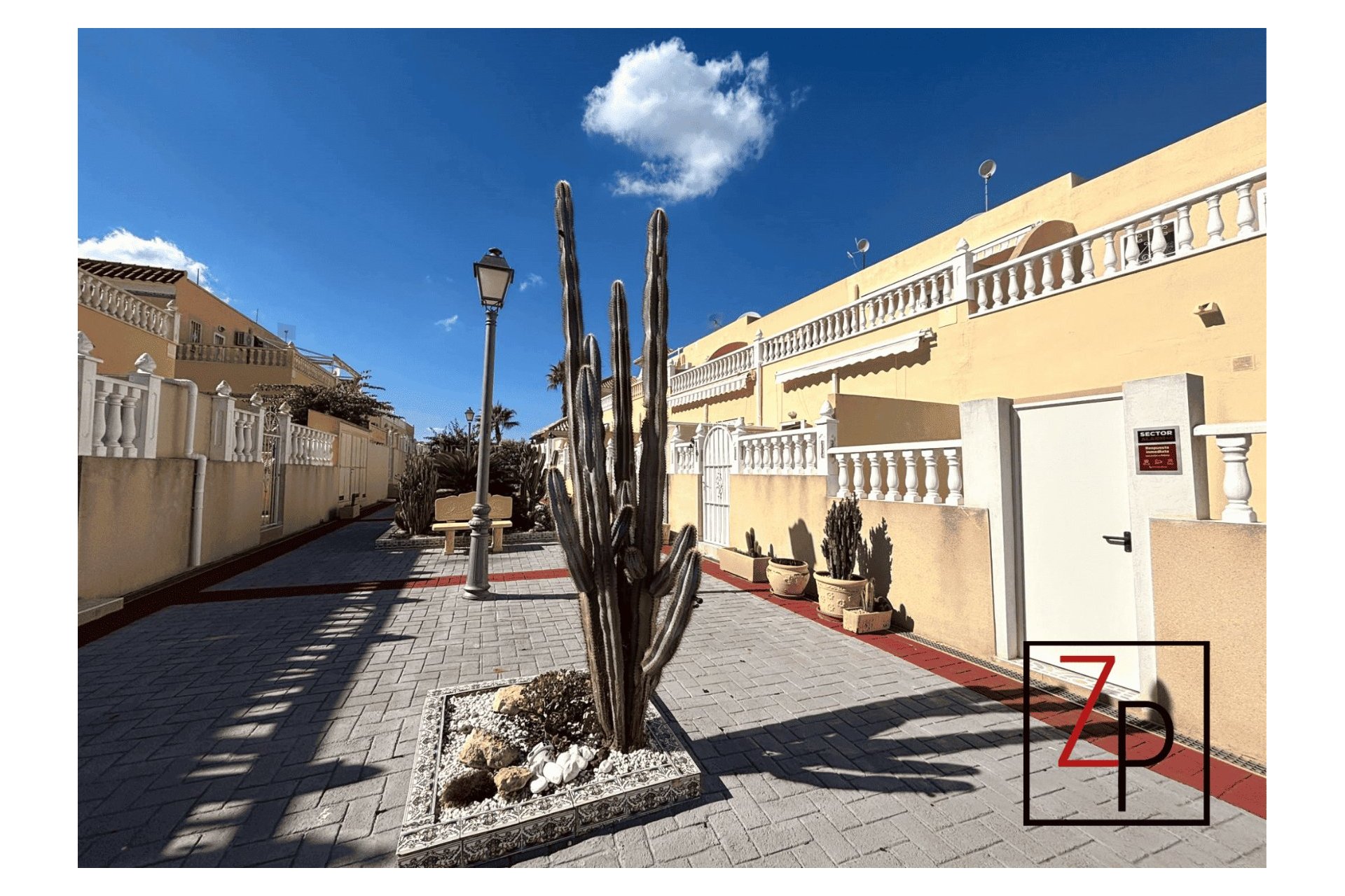 Resale - Townhouse -
Orihuela Costa - Villamartín-Las Filipinas